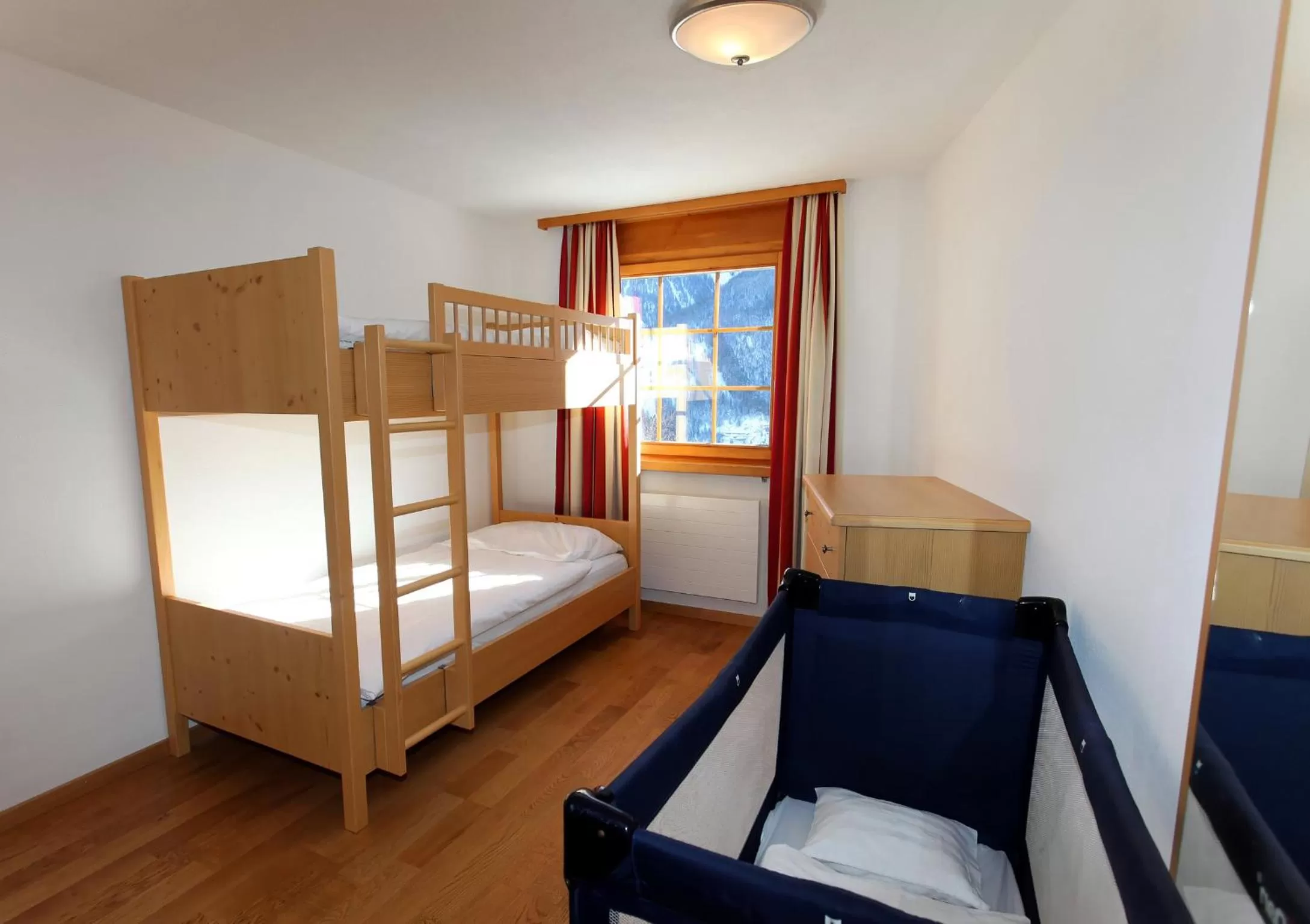 Bed in Aparthotel Muchetta