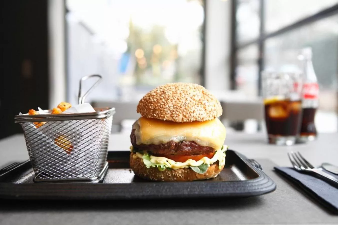 Restaurant/places to eat in Upper Diagonal