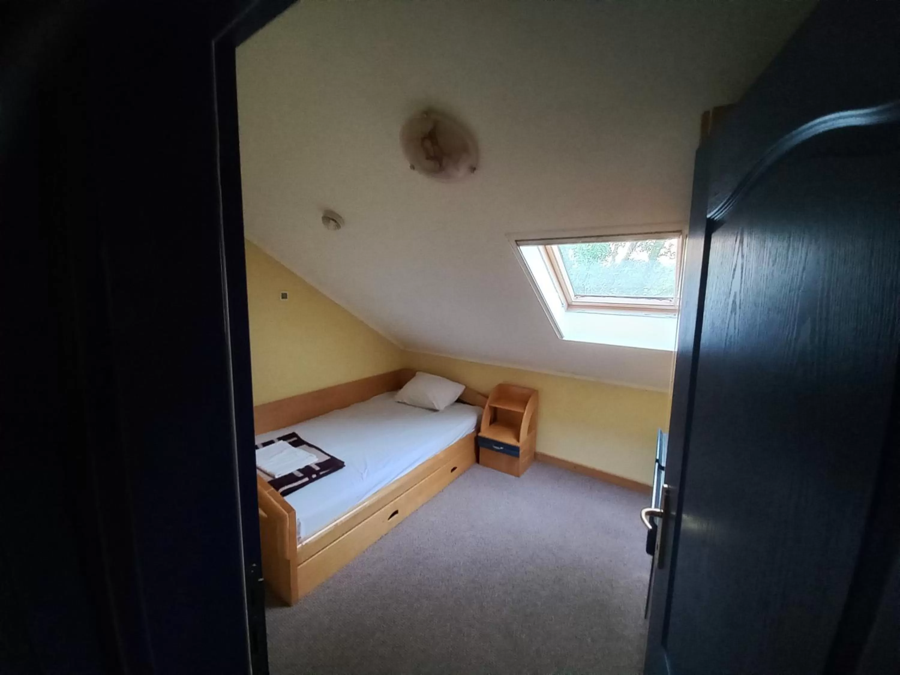 Photo of the whole room, Bed in Garni Lupus prenoćište