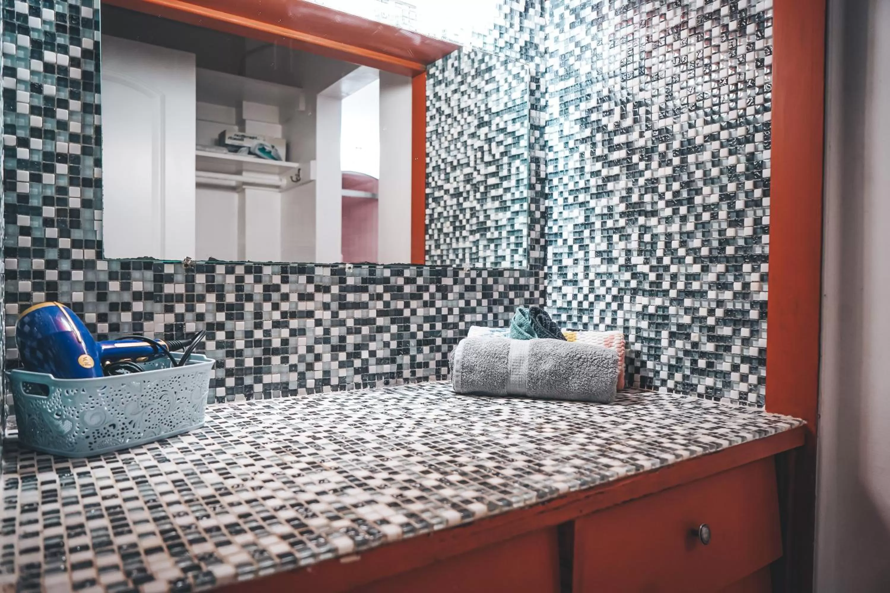 Bathroom in Hollywood Light Haven Lodge