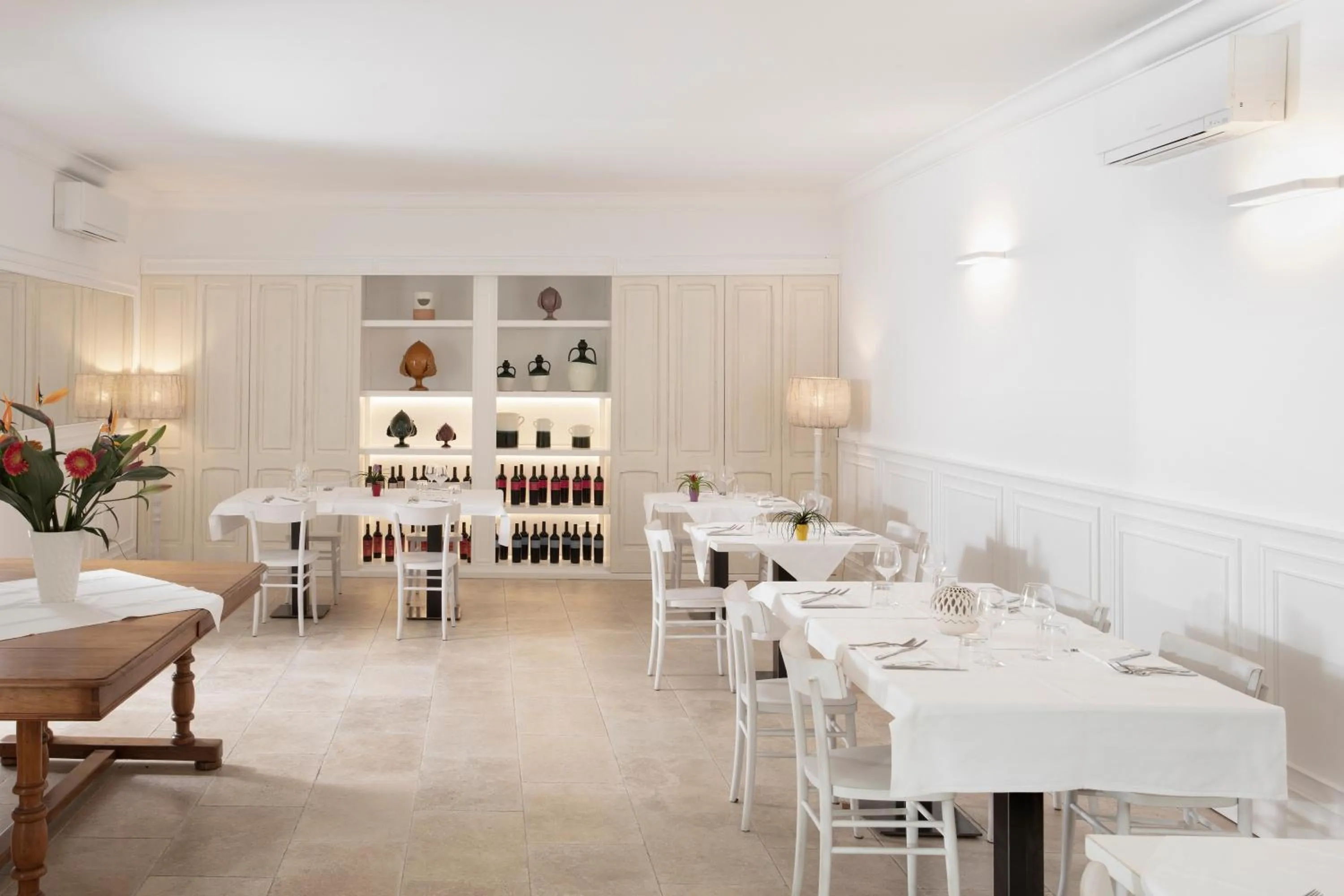 Restaurant/places to eat in Masseria Mongiò dell'Elefante