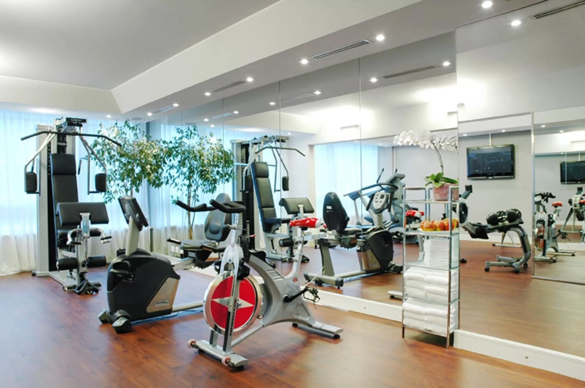 Fitness centre/facilities in Auteuil Manotel