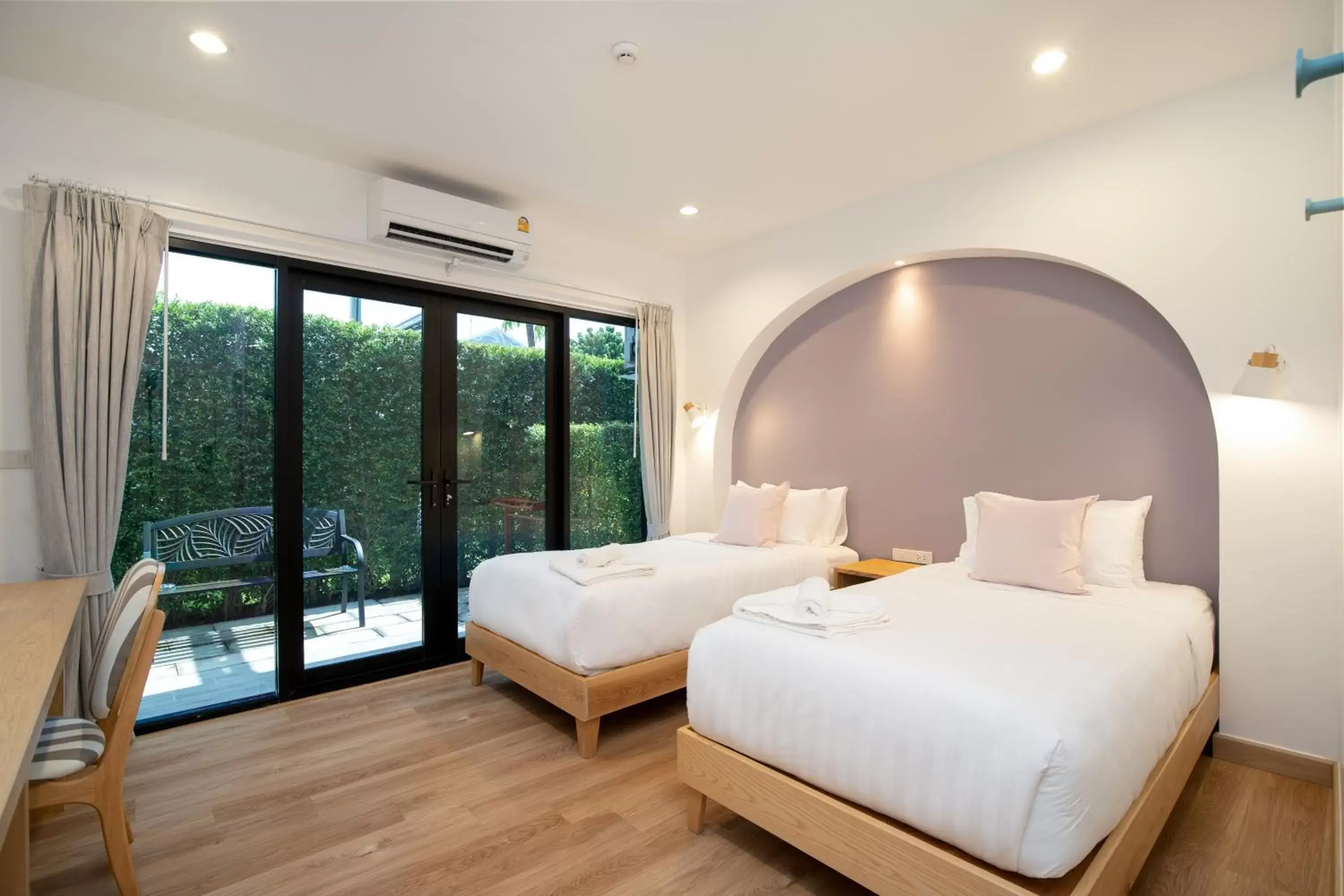 Standard Twin Room in The Modeva Hotel Standard Twin Room in The Modeva Hotel