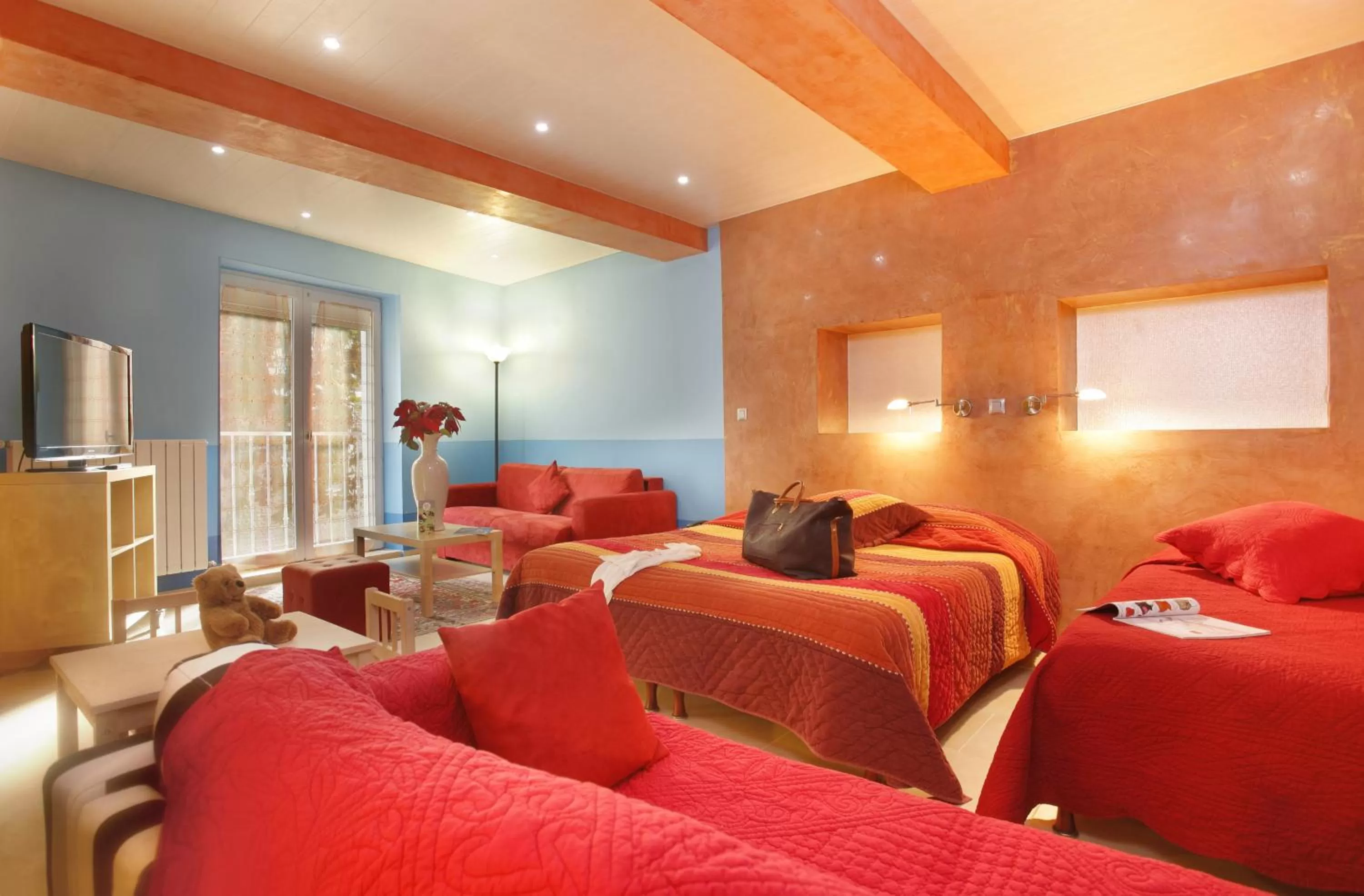 Photo of the whole room in Hotel De Gramont