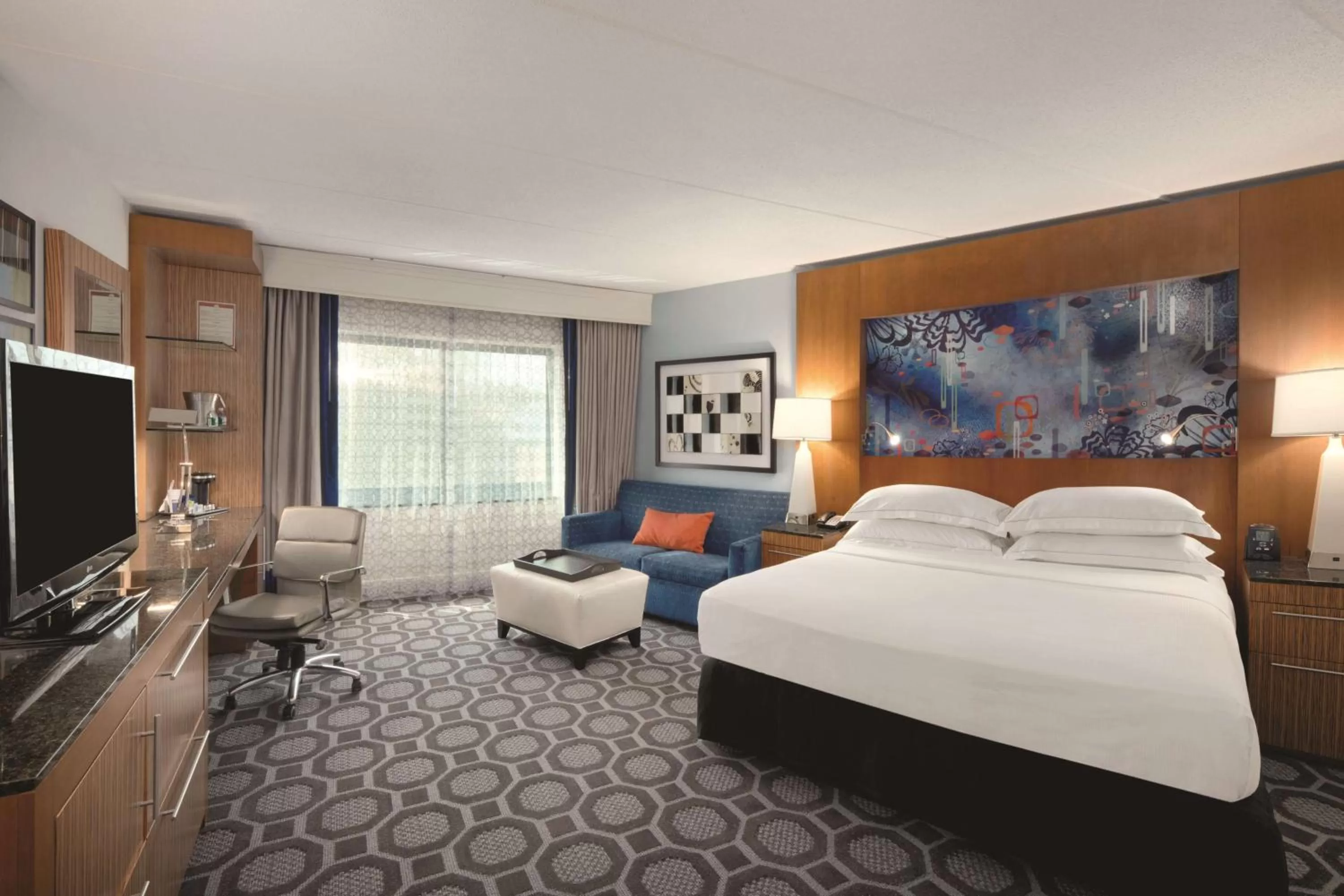 Bedroom, Bed in Hilton Long Island/Huntington