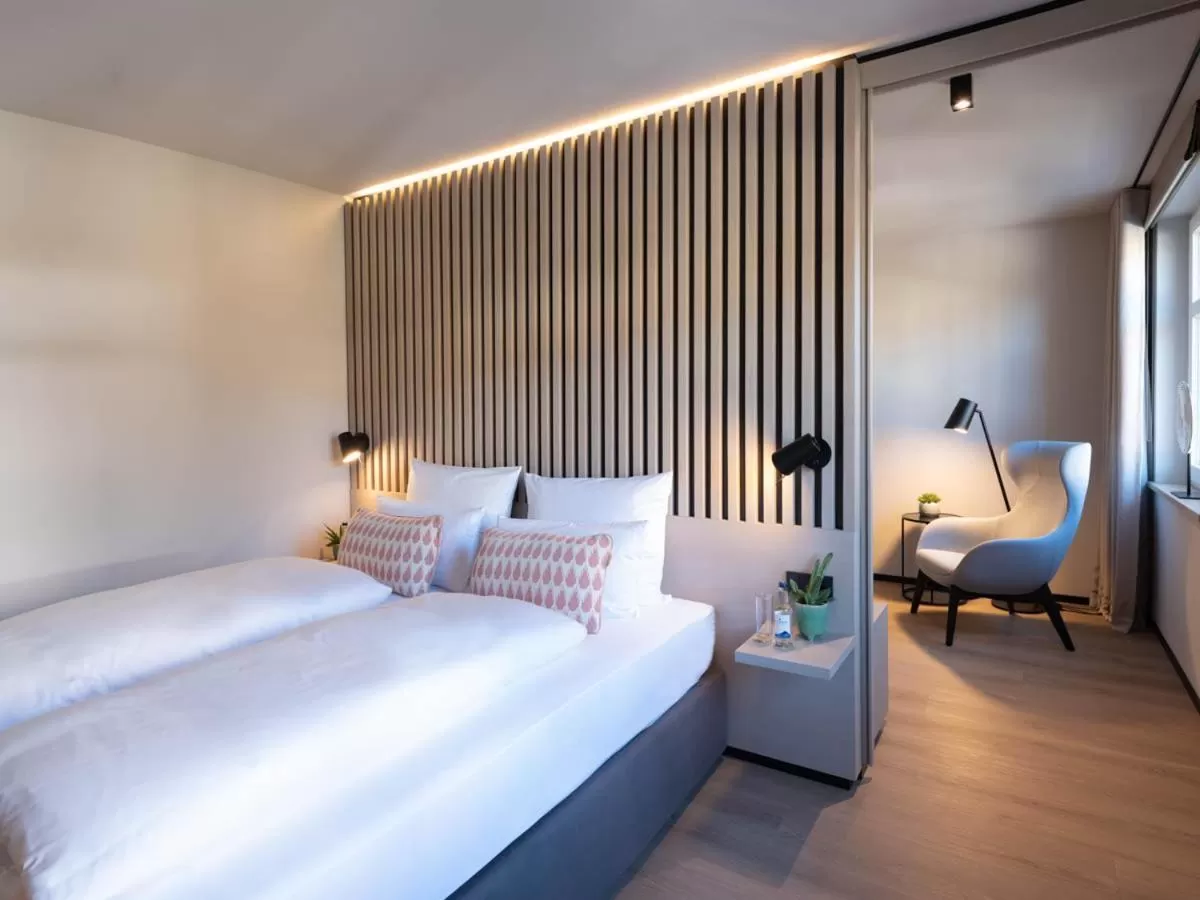 Suite including Sauna Access in 4K