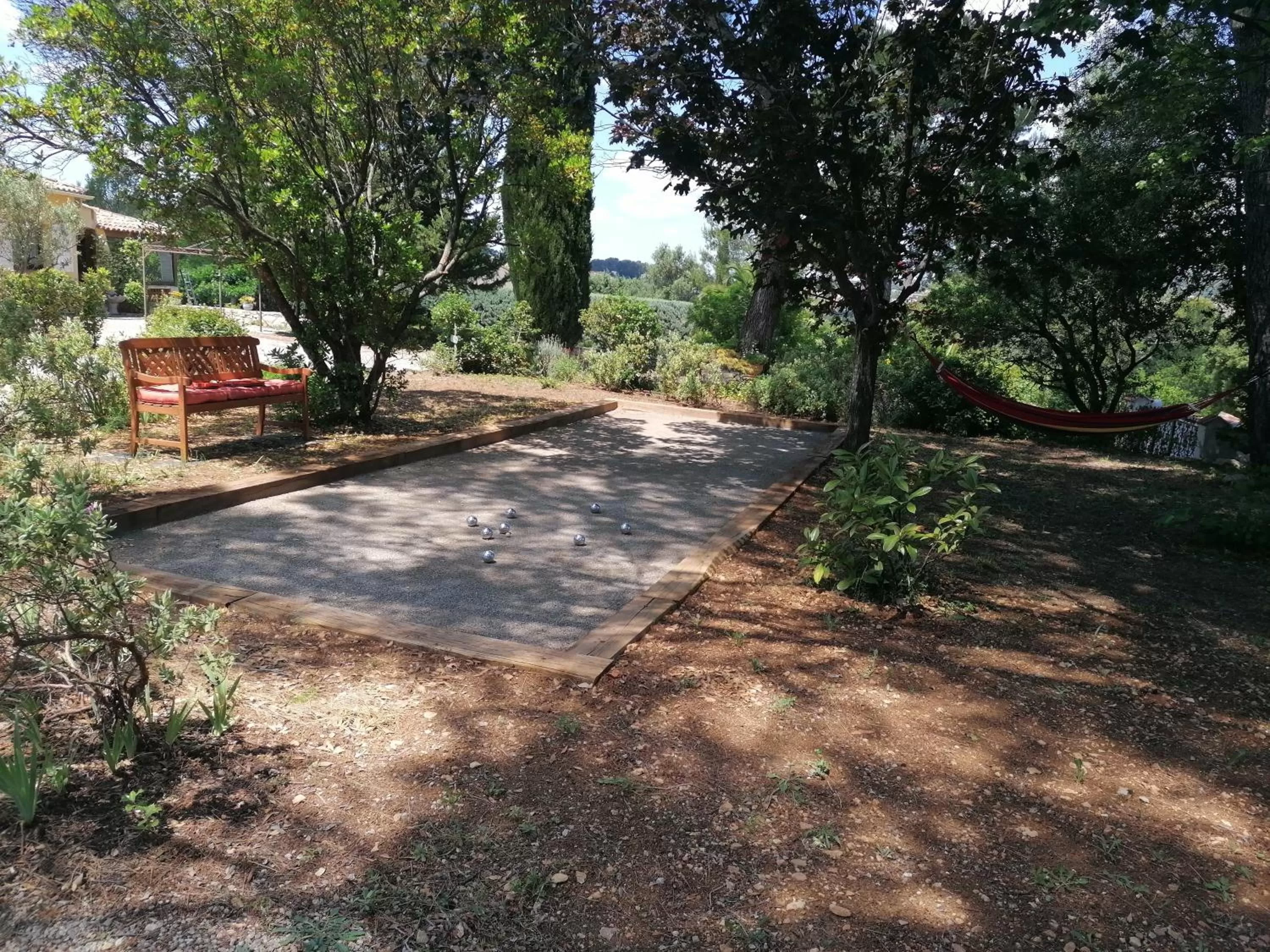 Activities, Other Activities in Hôtes'Antic Provence