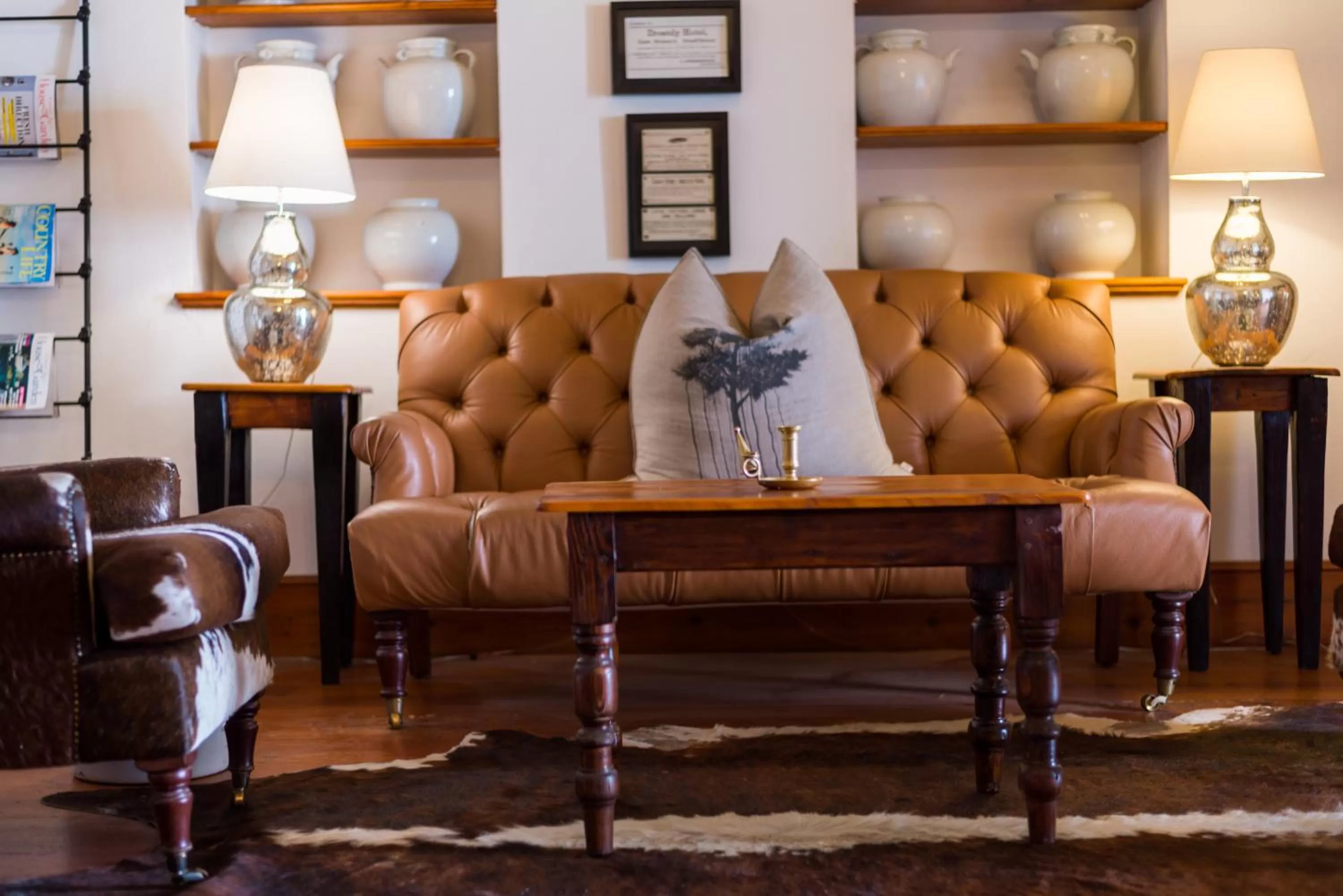 Lounge or bar in Drostdy Hotel