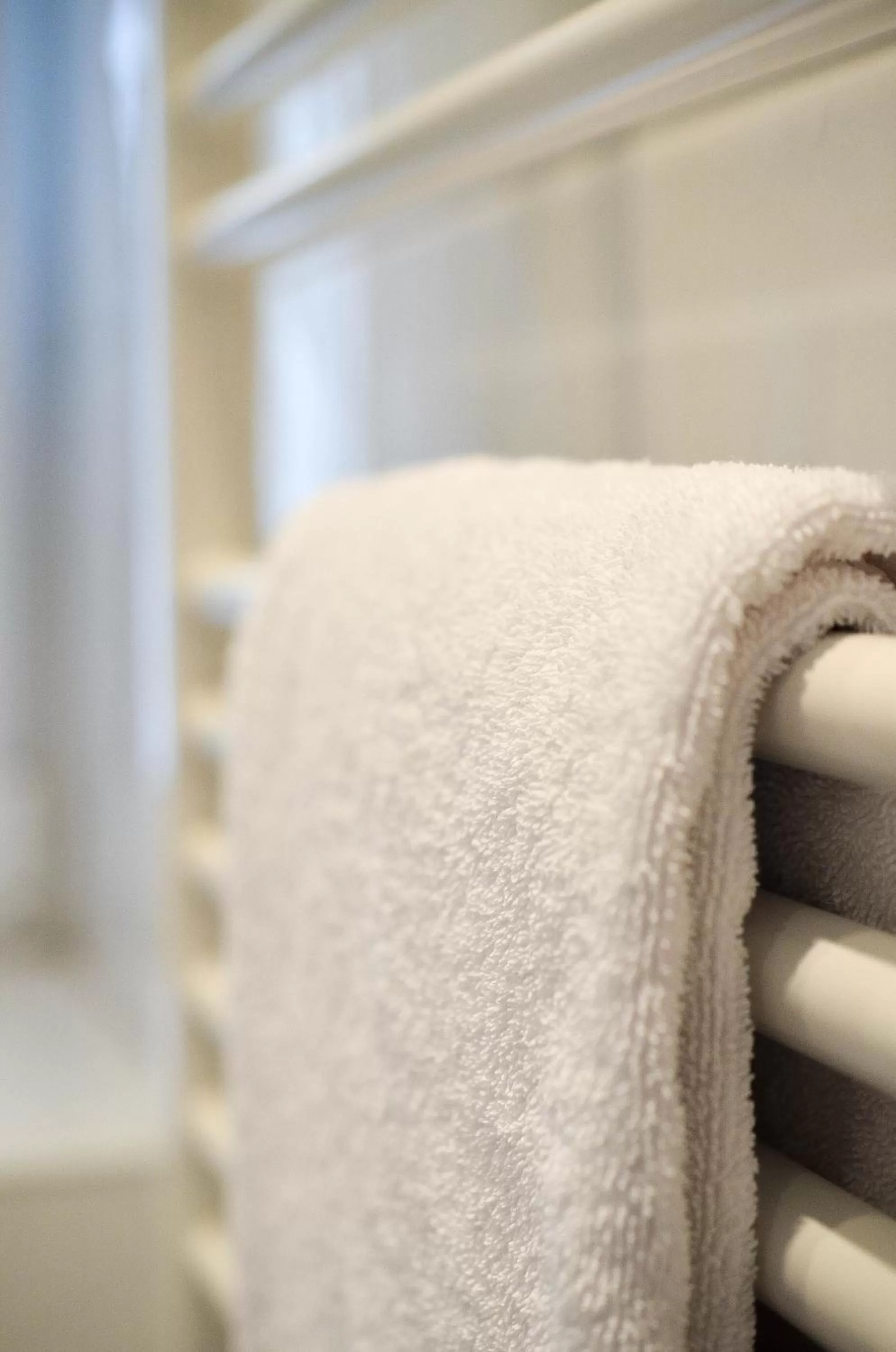 Bathroom, Bed in Hotel Am Römerwall