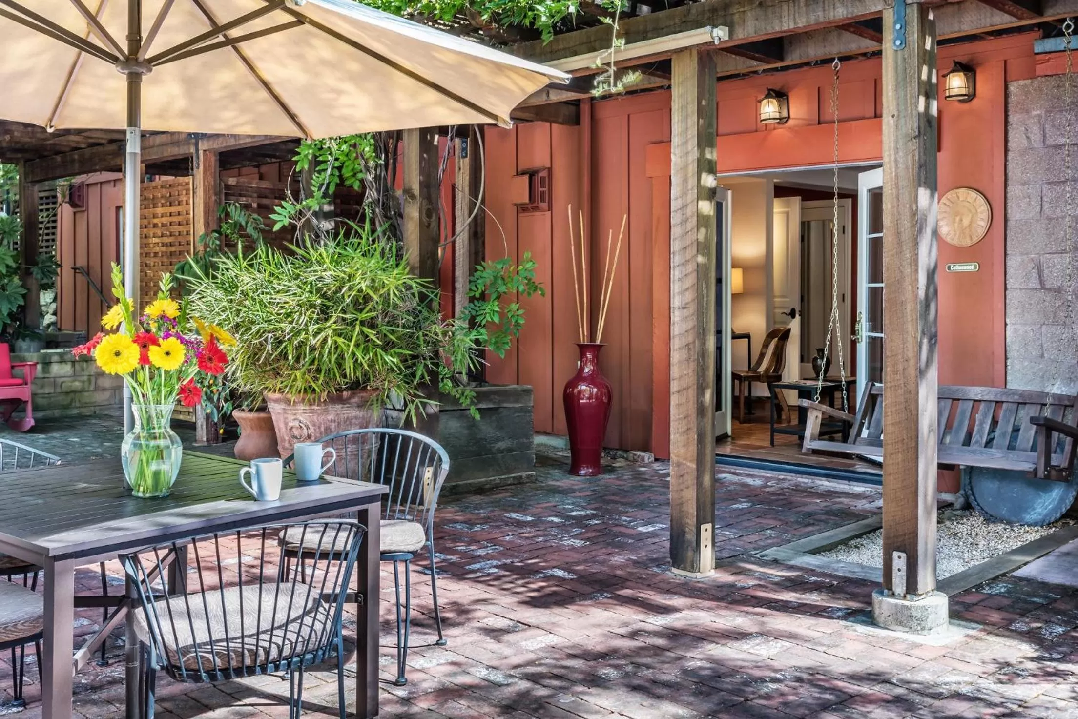 Patio in Eden Vale Inn