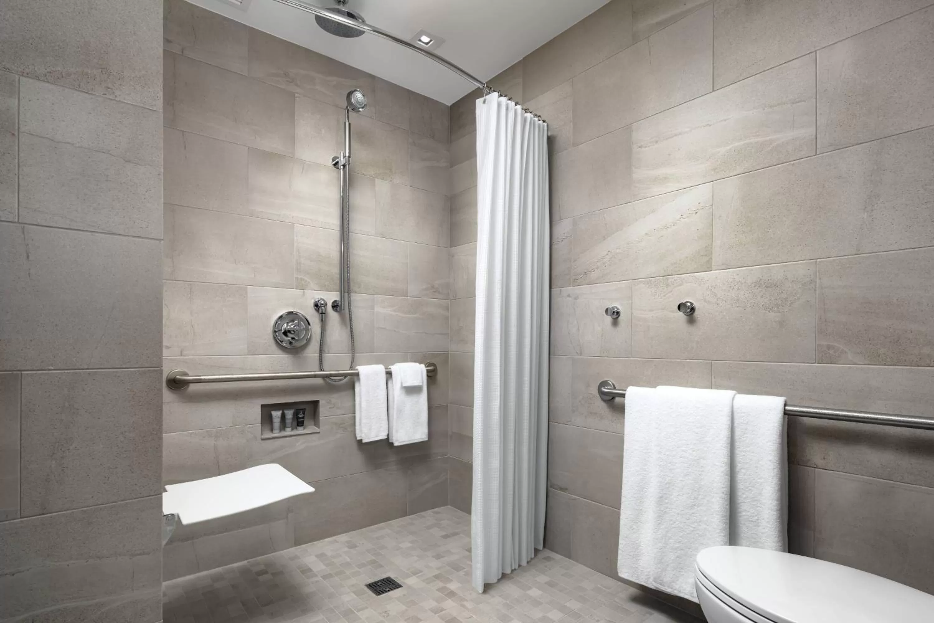 Photo of the whole room in JW Marriott Edmonton ICE District