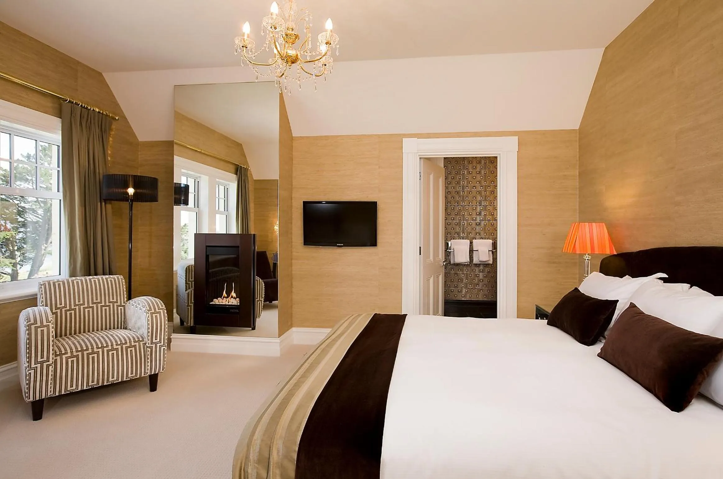 Bedroom, Bed in Camp Estate by Larnach Castle