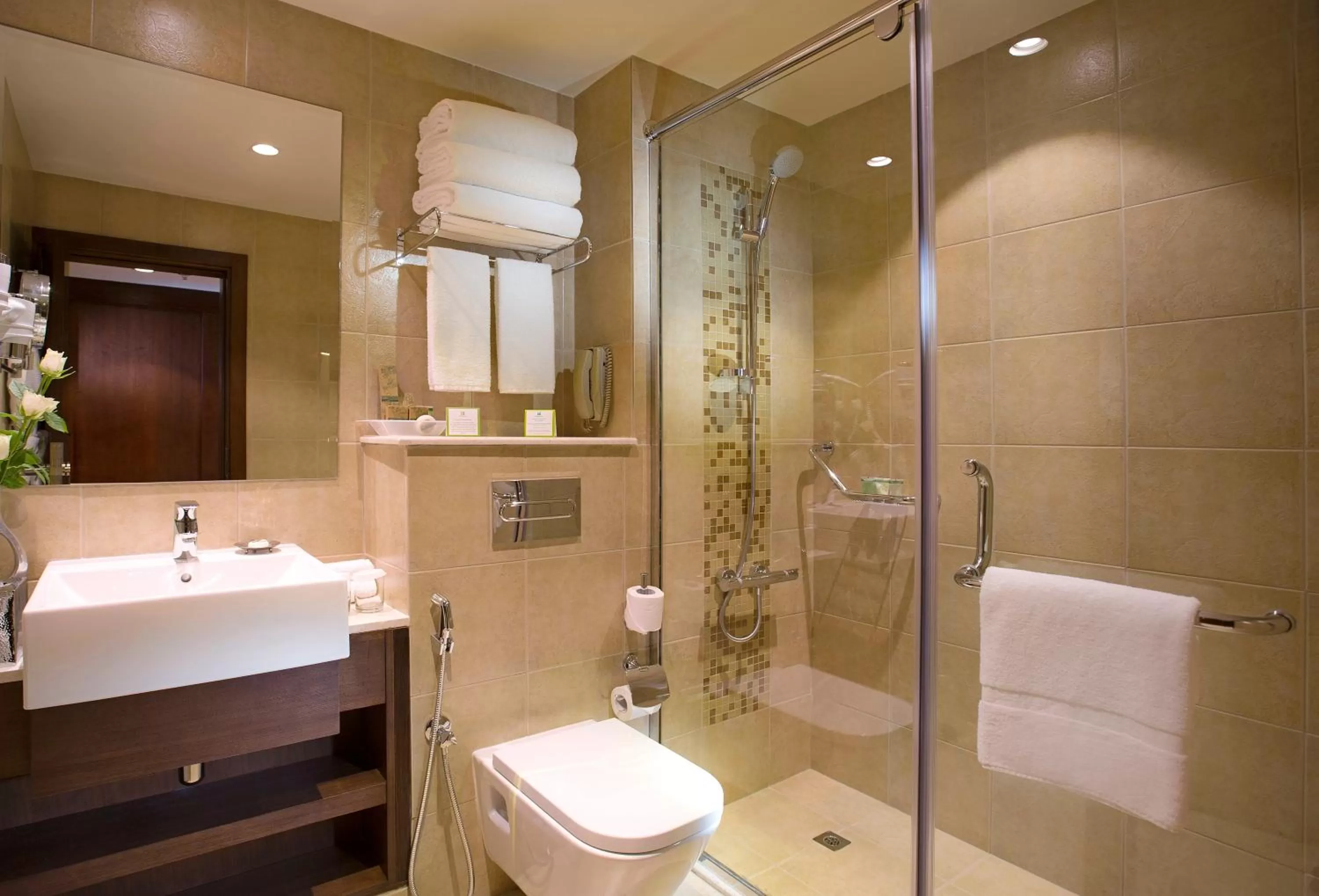 Bathroom in Copthorne Downtown by Millennium