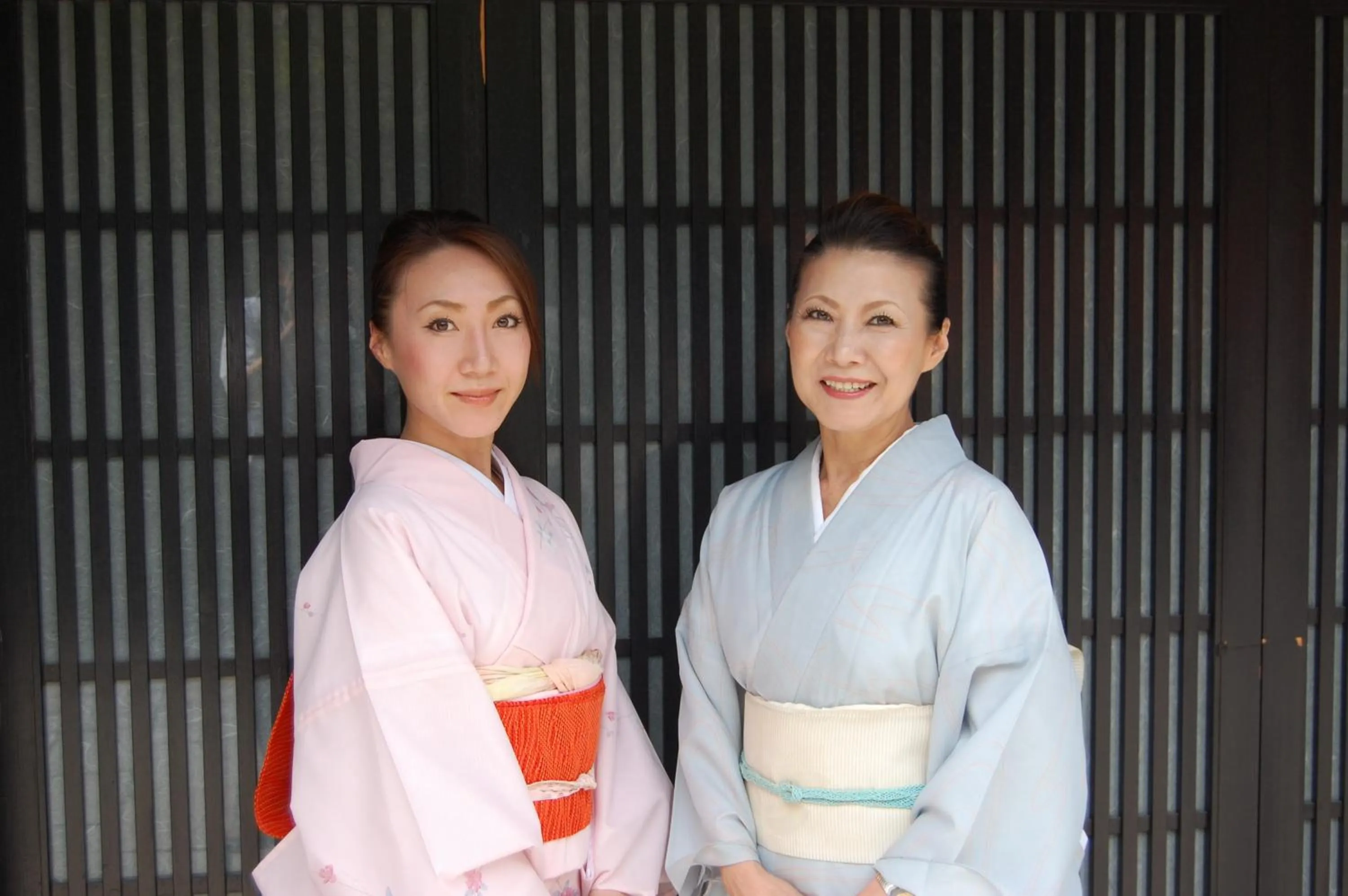 People in Gion Fukuzumi
