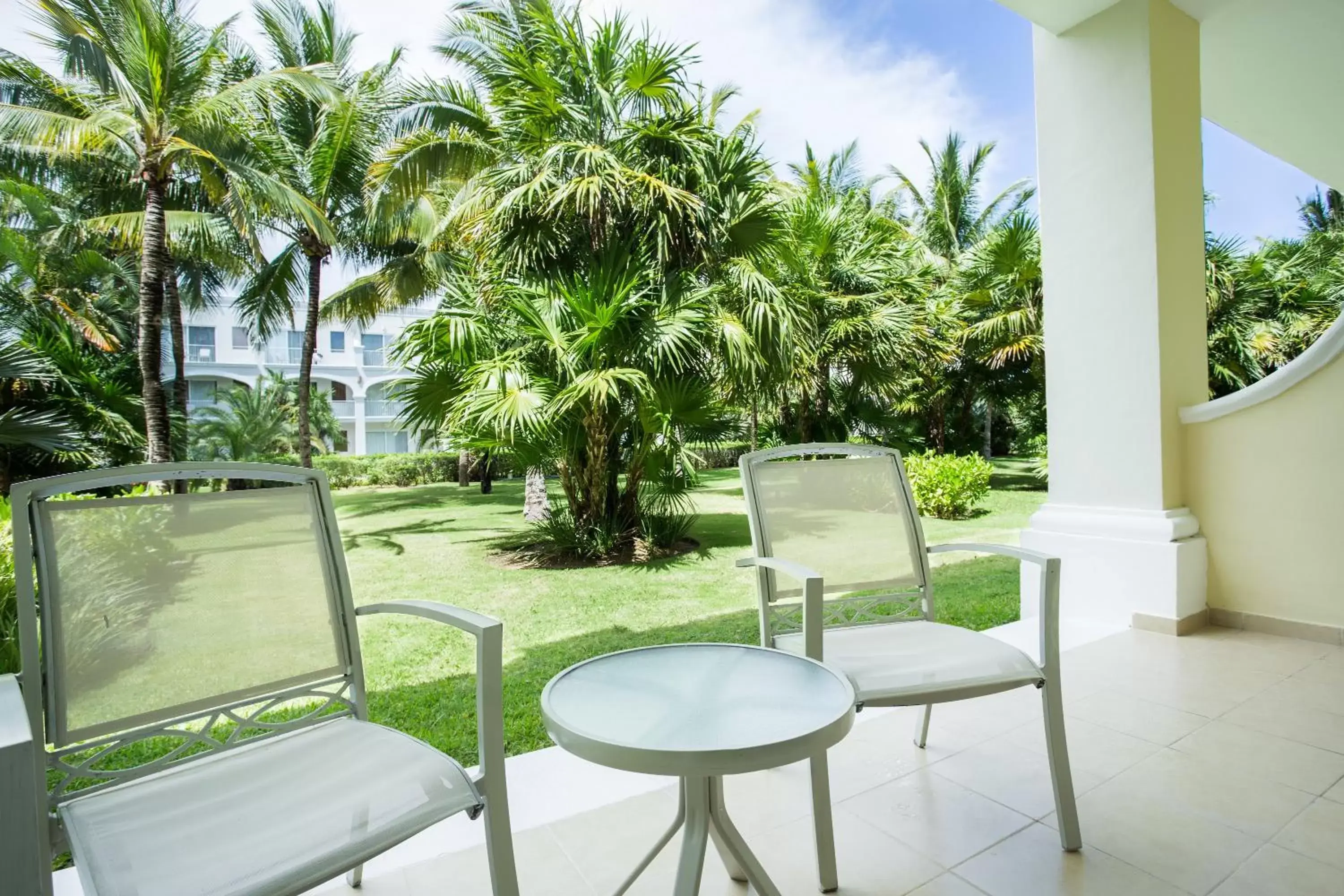 Preferred Club Junior Suite Garden View Triple in Dreams Tulum Resort & Spa Preferred Club Junior Suite Garden View Triple in Dreams Tulum Resort & Spa