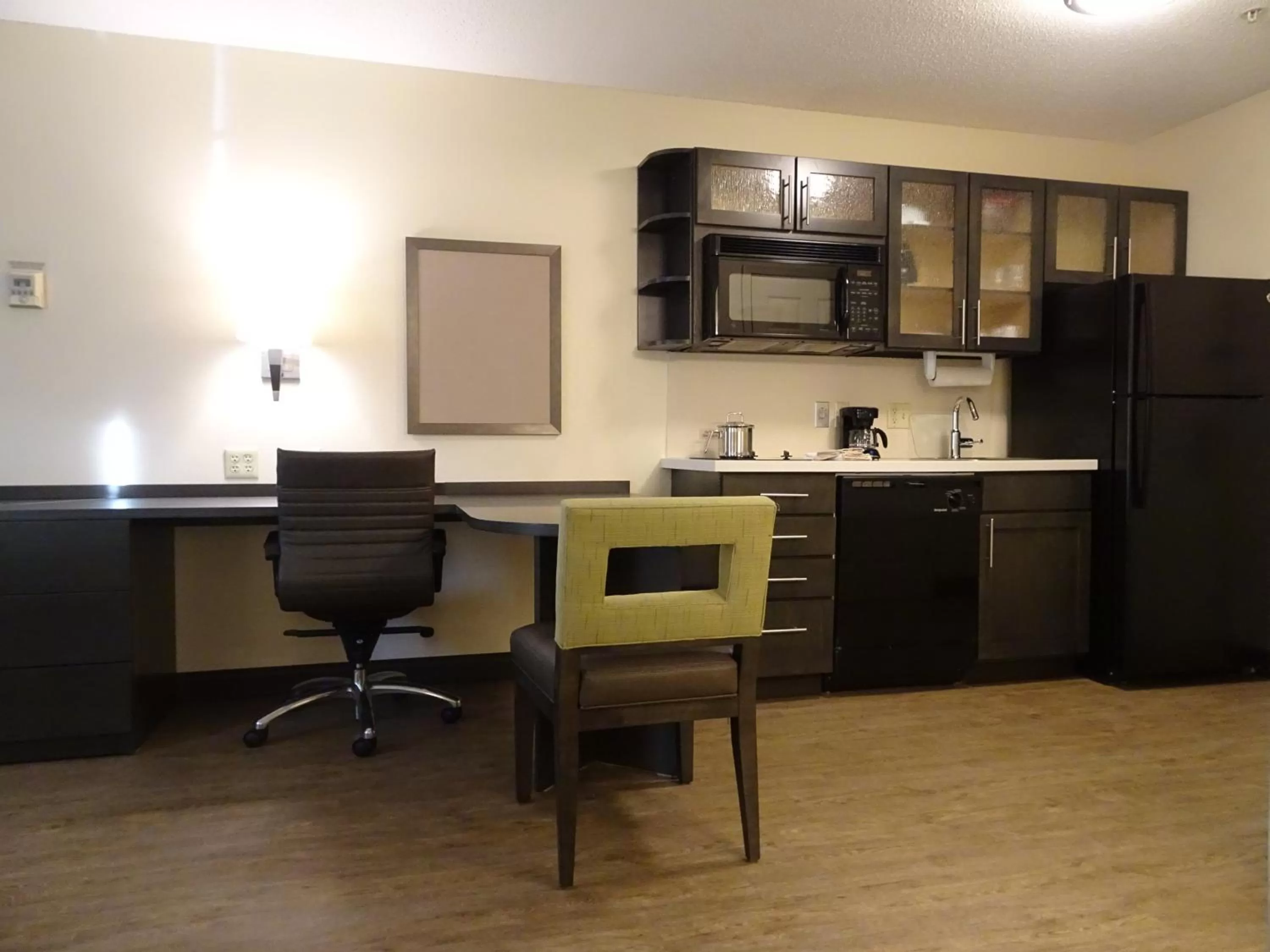 Photo of the whole room in Candlewood Suites Glen Allen-Short Pump