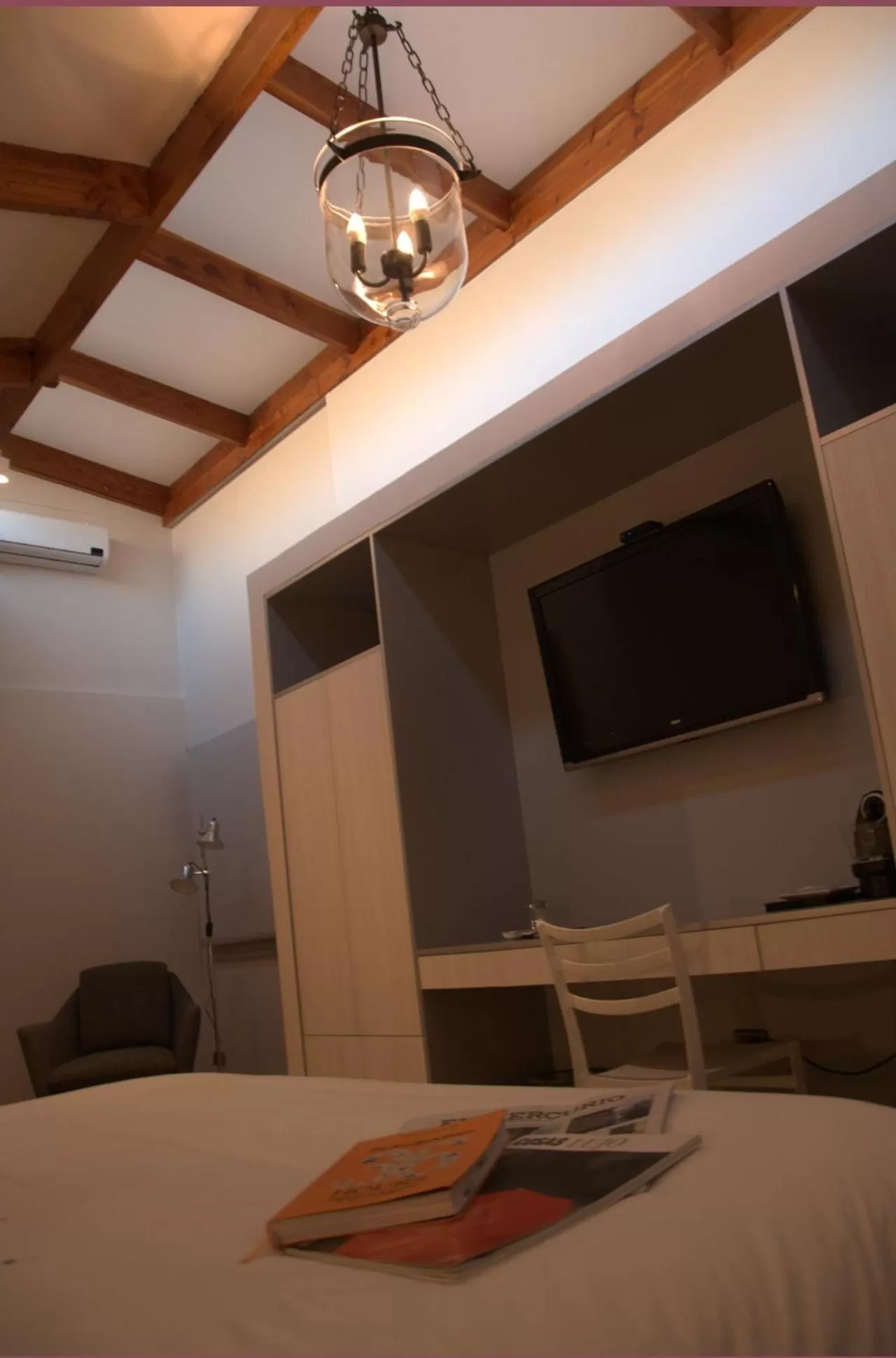 Bed in Hotel Puerto de Vega