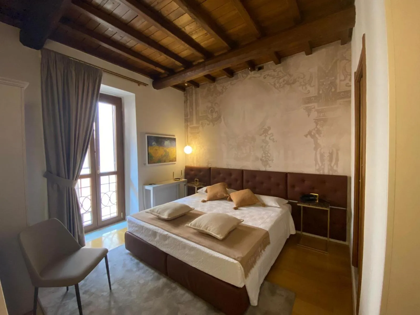 Bed in Condotti Rooms
