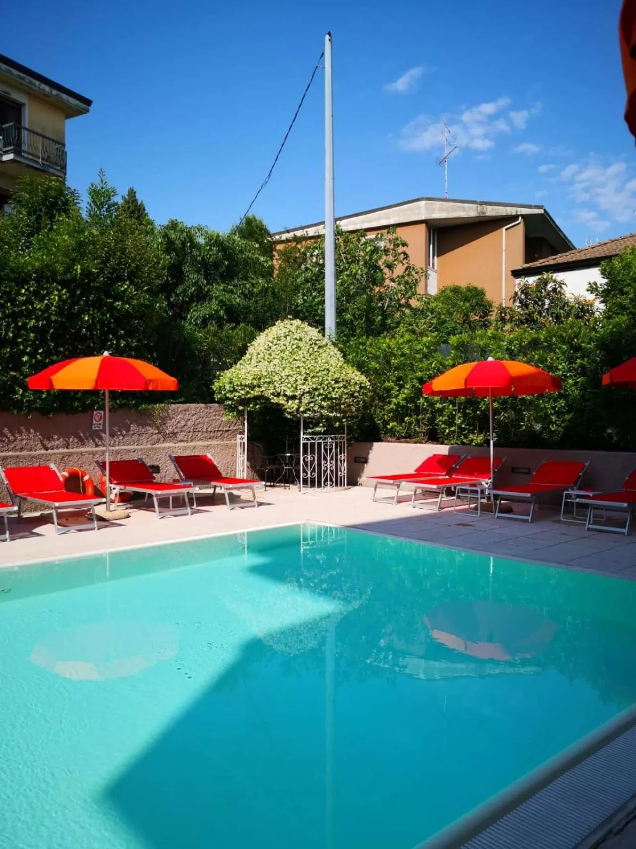 Swimming pool in Il Sogno Apartments