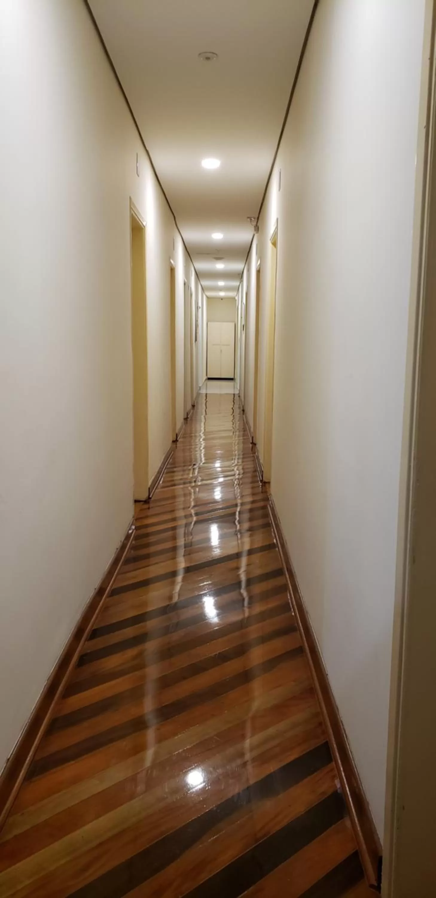 Property building in Hotel Minho - Próximo a 25 de Março, Brás, Bom Retiro e Hospital Pérola Byington