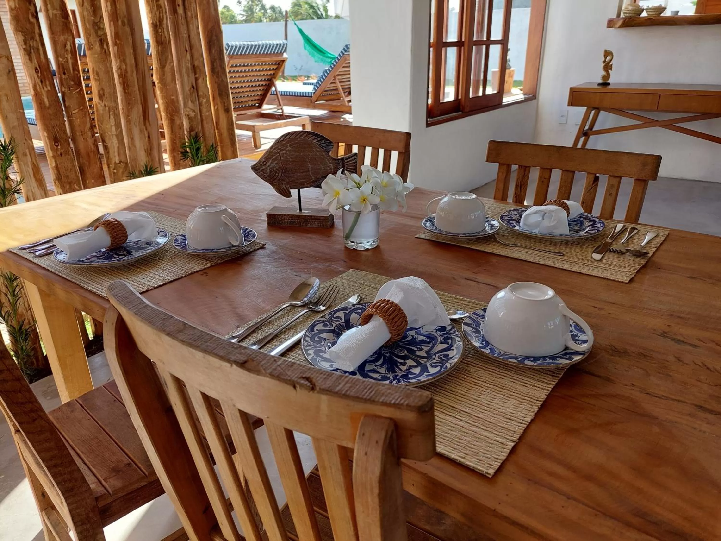 Restaurant/places to eat in Arataba Hotel Boutique e Bistrô - 150 mts do mar