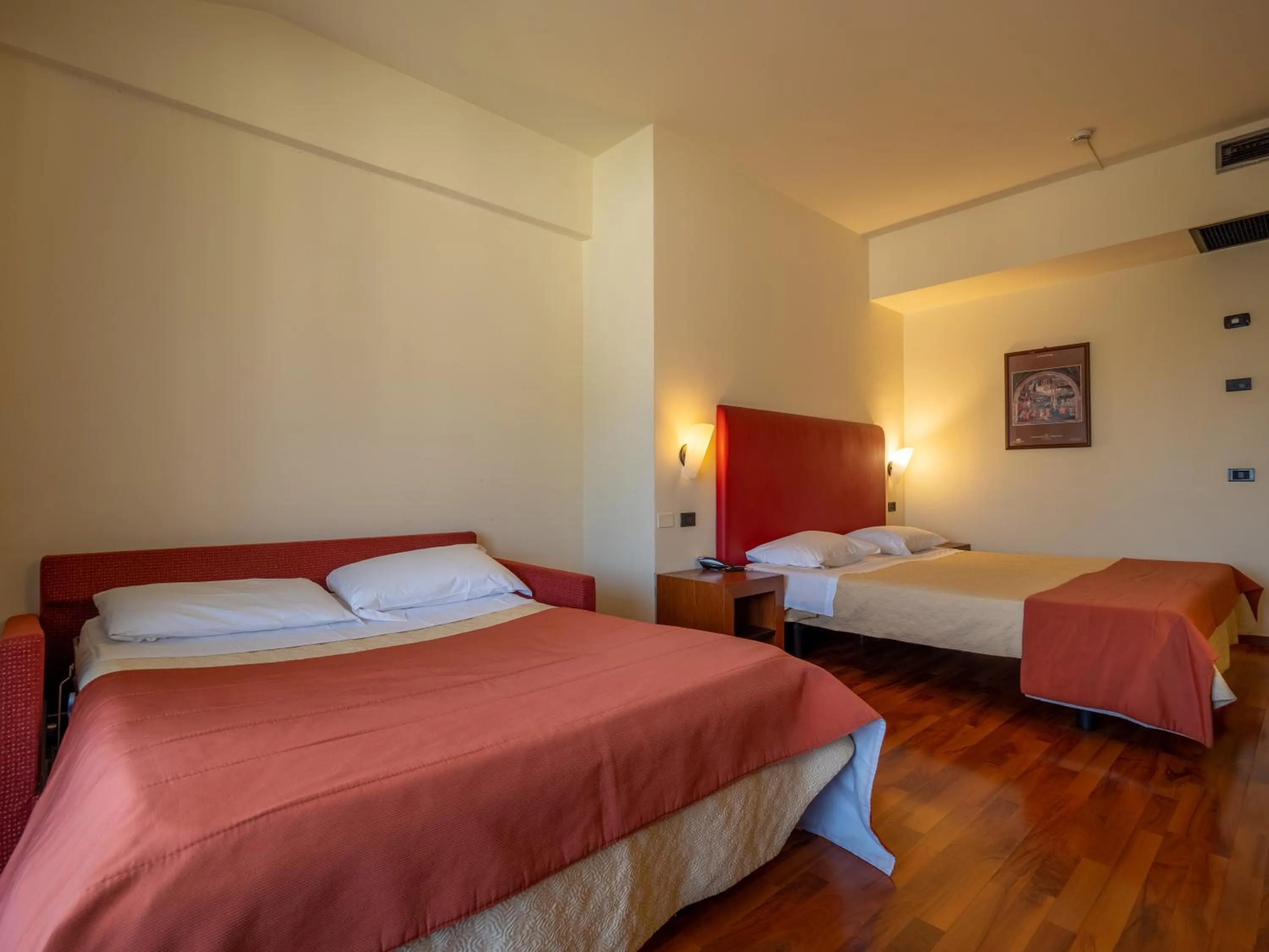 Bedroom, Bed in Hotel Cristallo di La Rosetta Srl