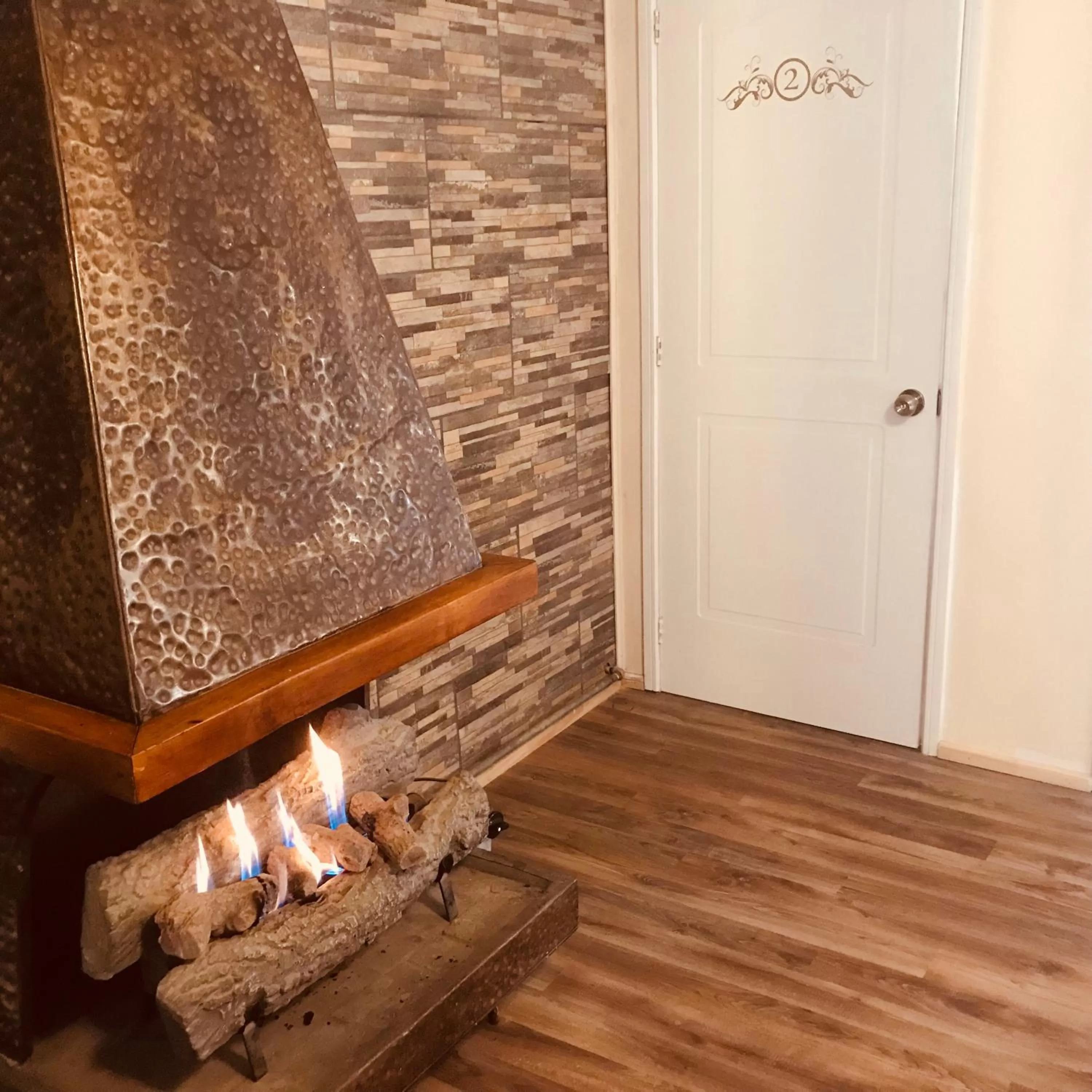 Library in Arte Brisa Hostal Boutique