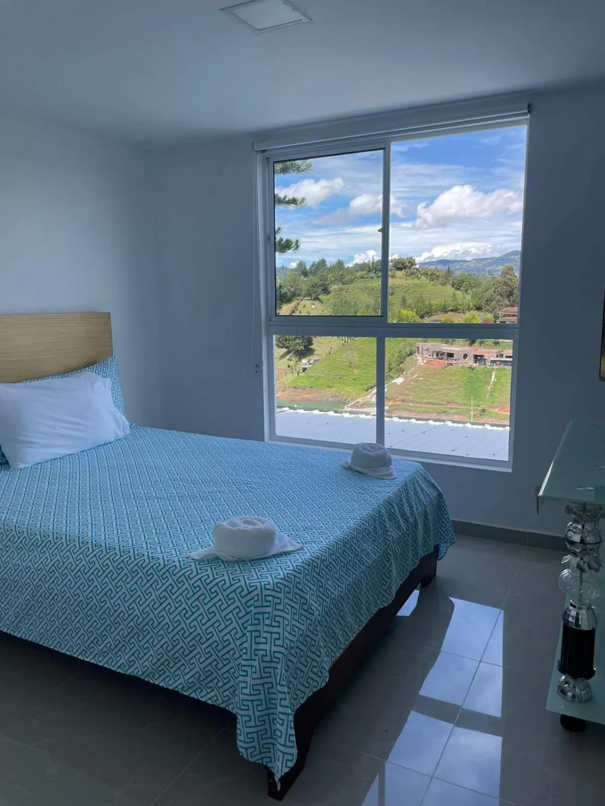 Bed in Paradise Lake Finca Hotel