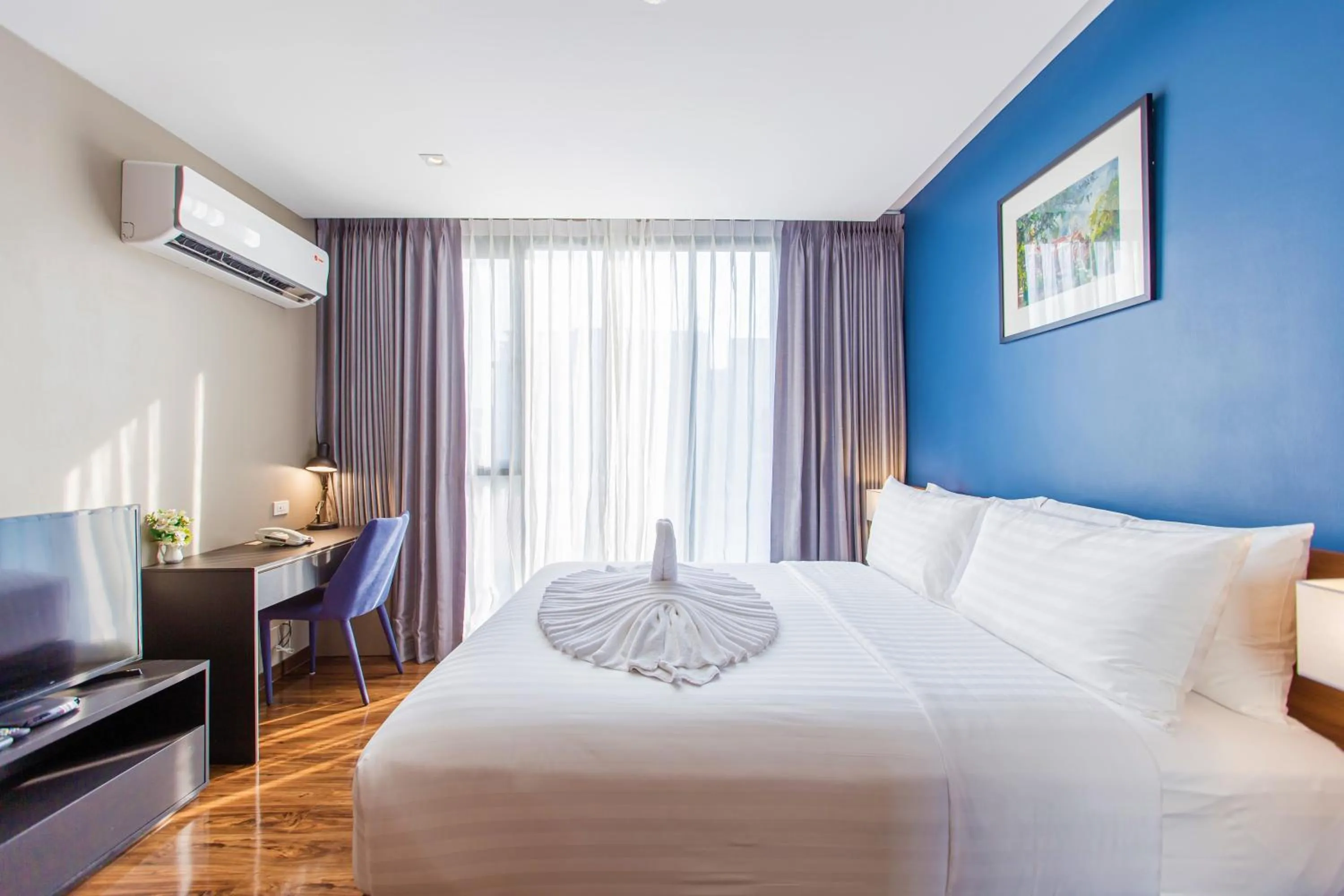 Bed in Amp Am House Bangkok Hotel