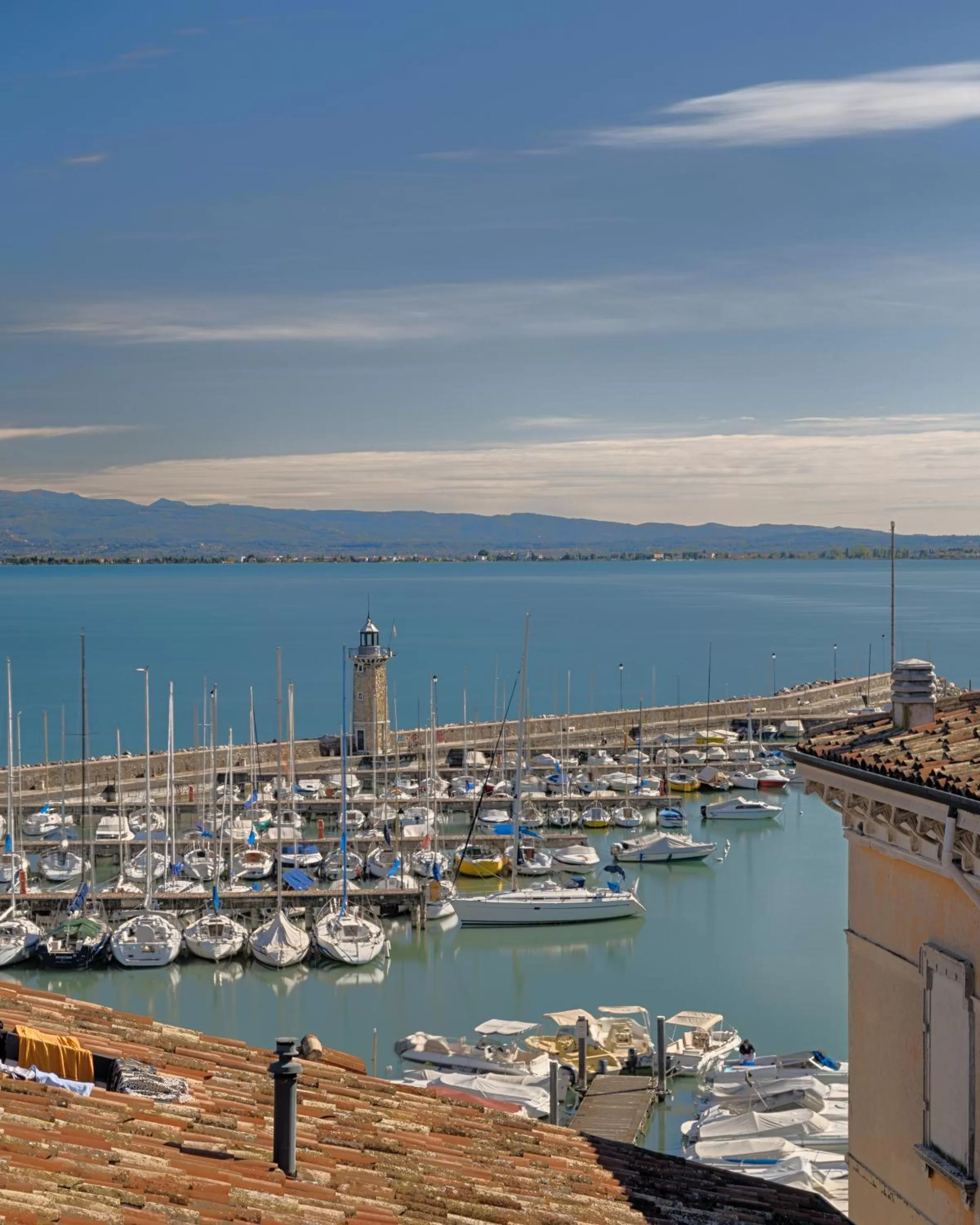 Lake view in Hotel Piroscafo