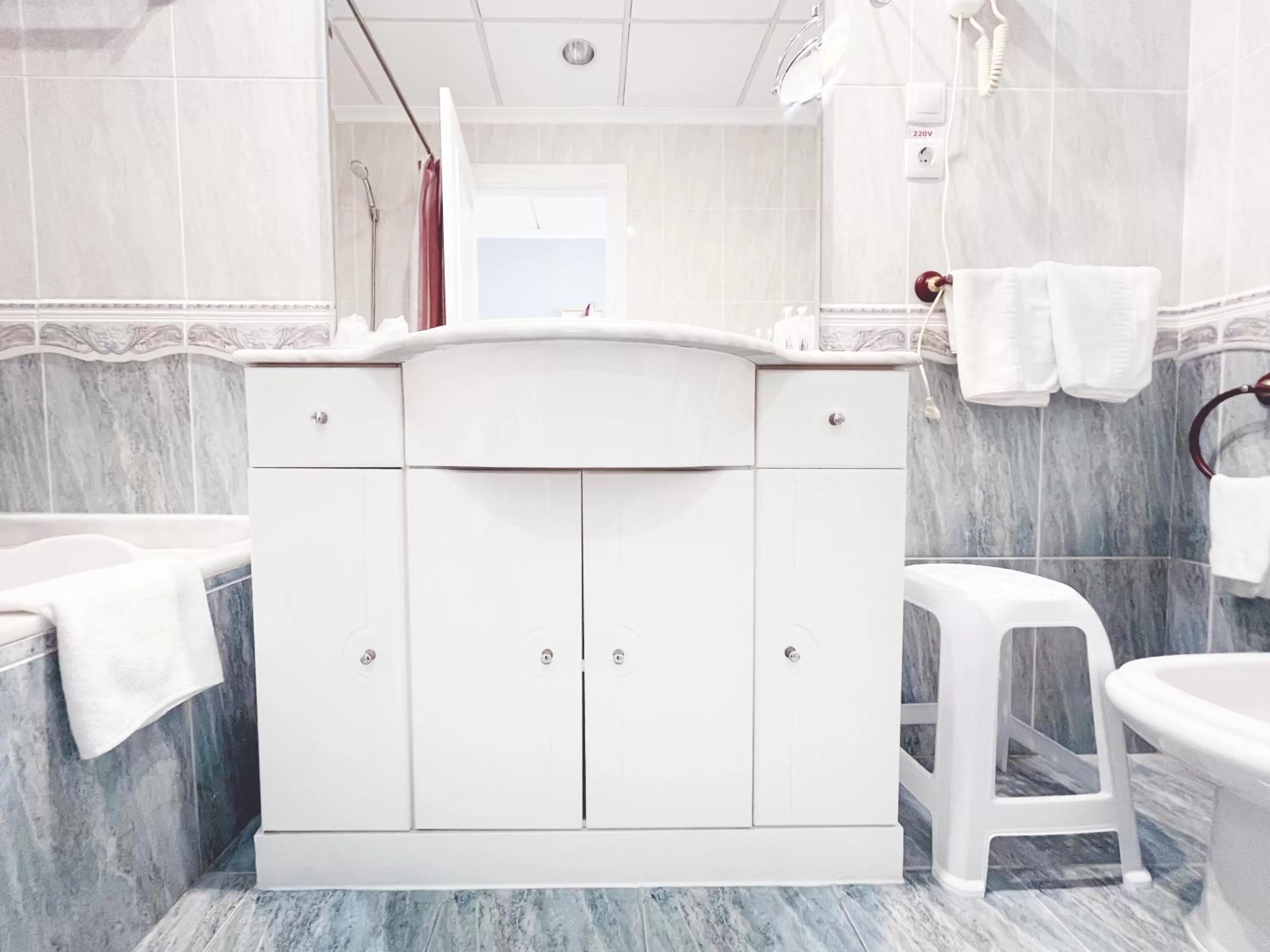 Bathroom in Hotel ParqueMar