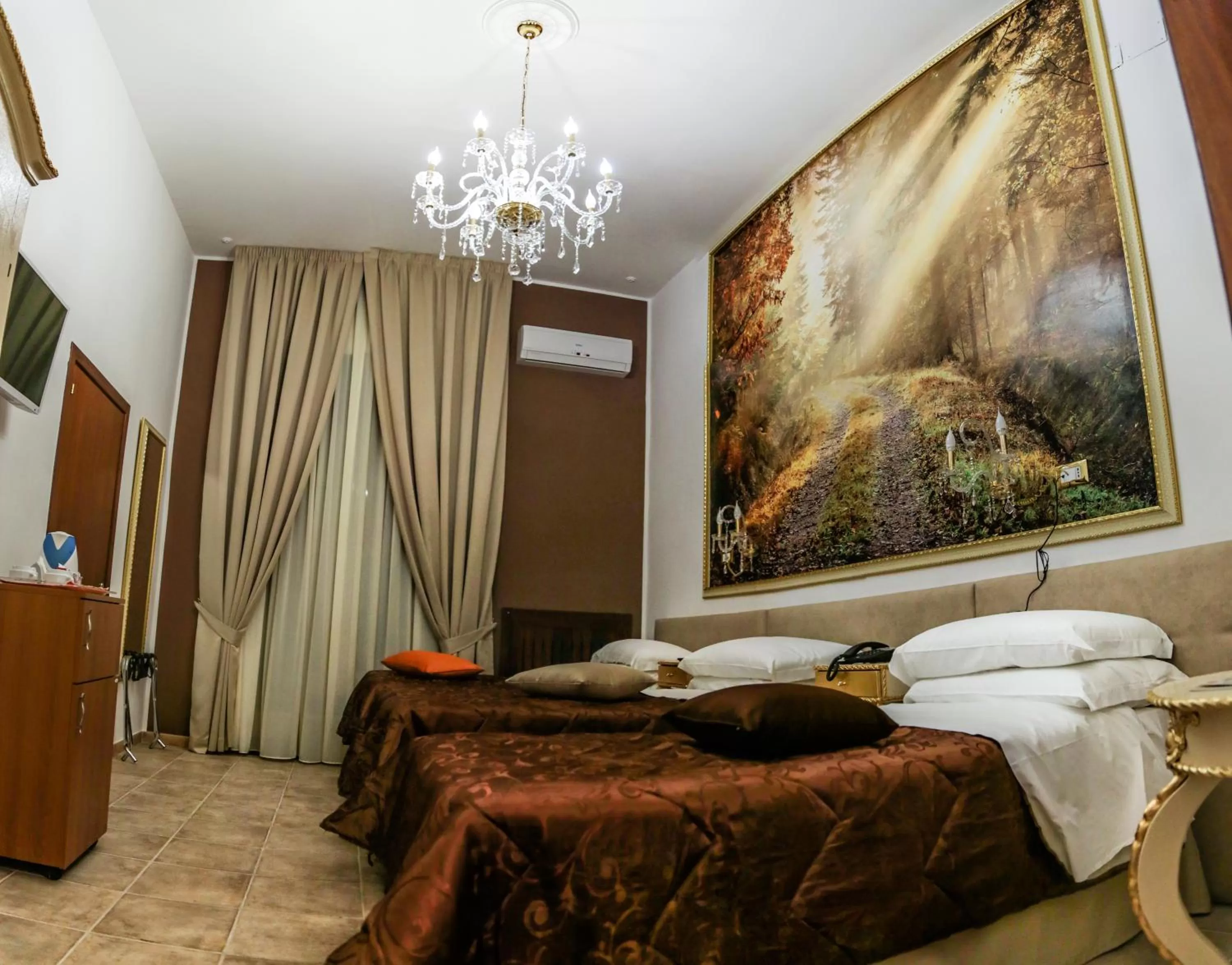 Other, Bed in Hotel des Artistes