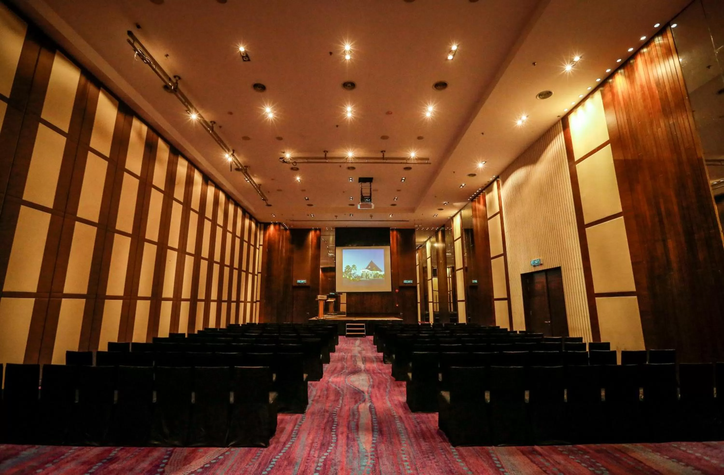 Banquet/Function facilities in Golden Palm Tree Sepang