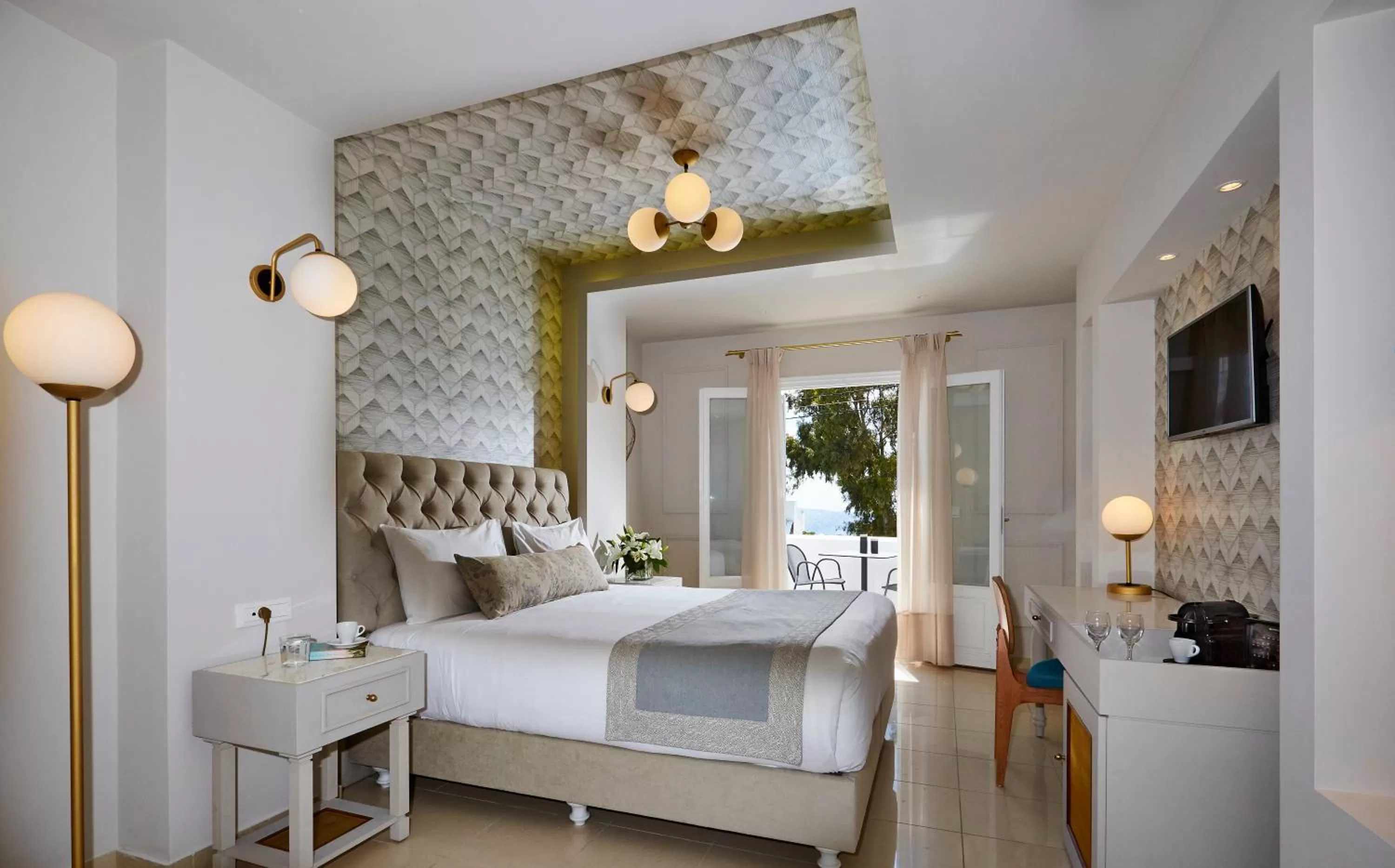 Bed in De Sol Hotel & Spa