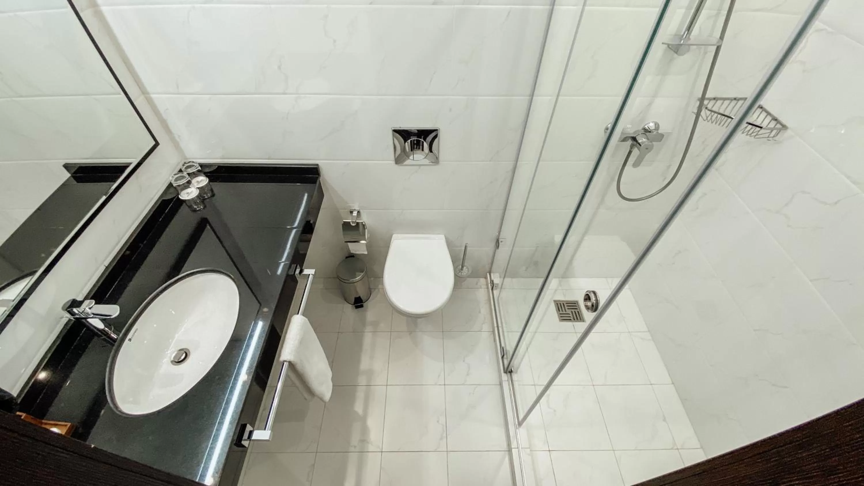 Bathroom in Resident City Hotel