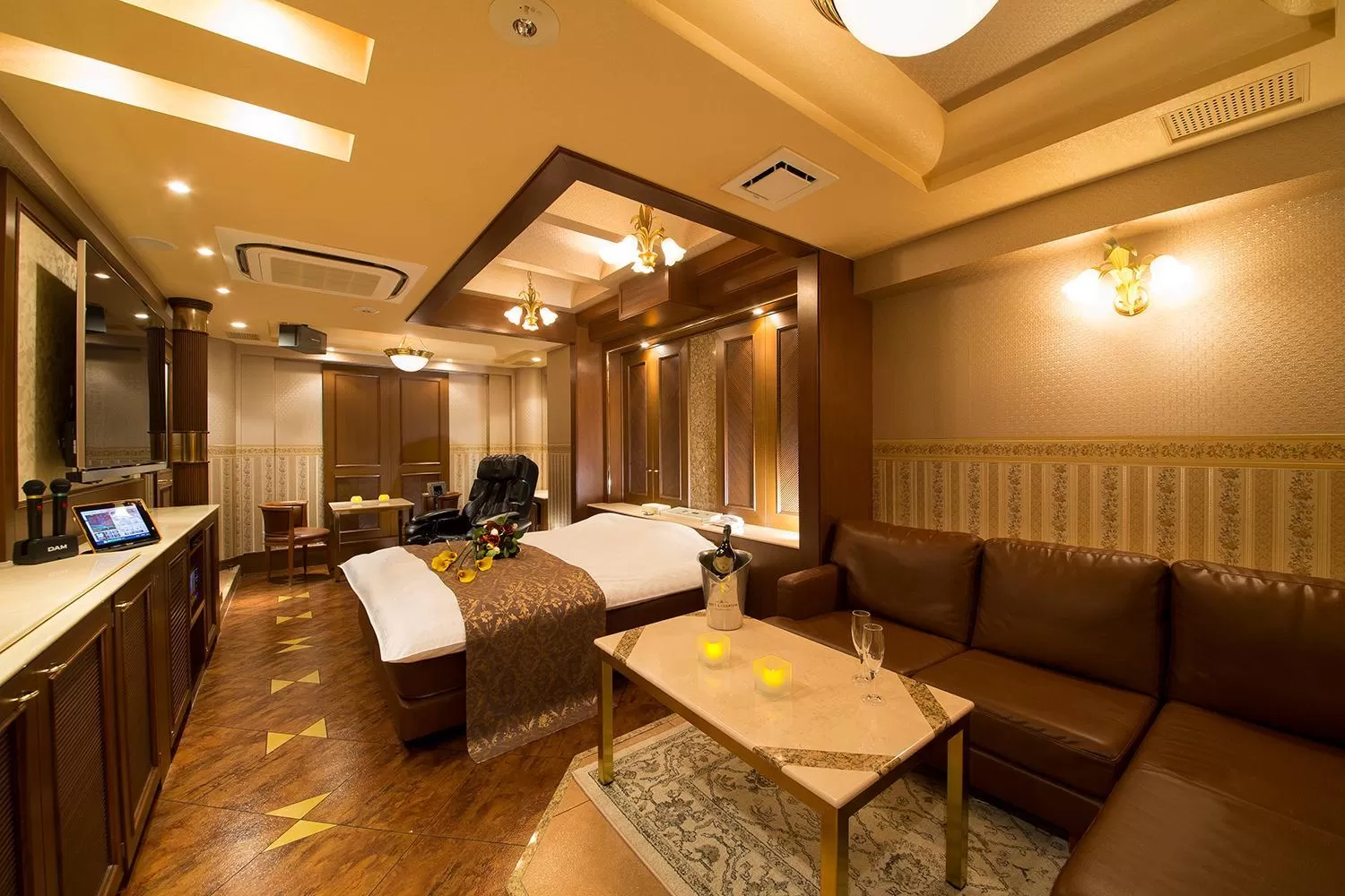 Massage in Lucky Sun