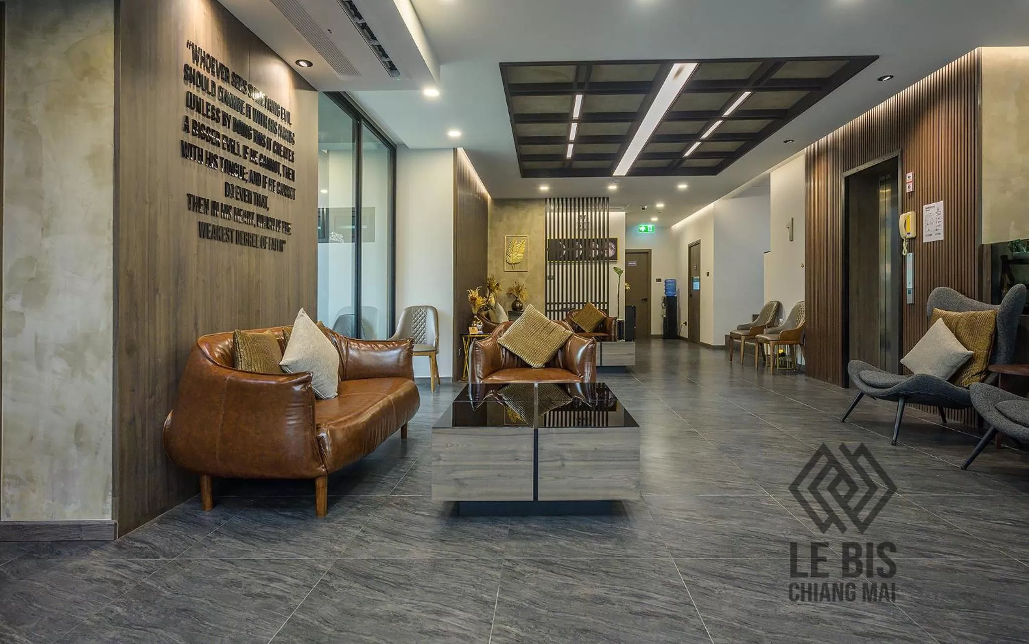 Lobby or reception in Le Bis Hotel