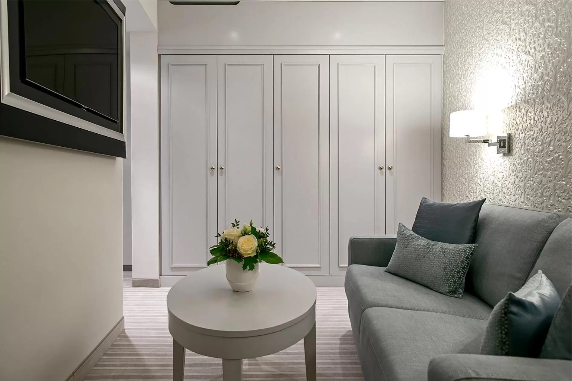 TV and multimedia in Dorint Parkhotel Meißen