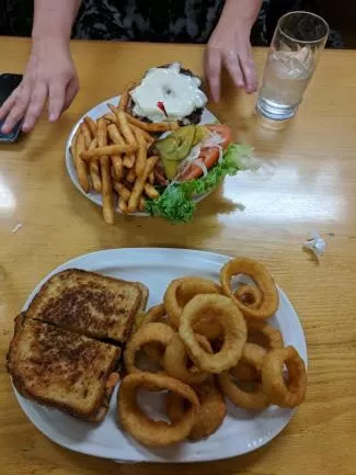 Food in Valley Hotel & 24/7 Open Cafe