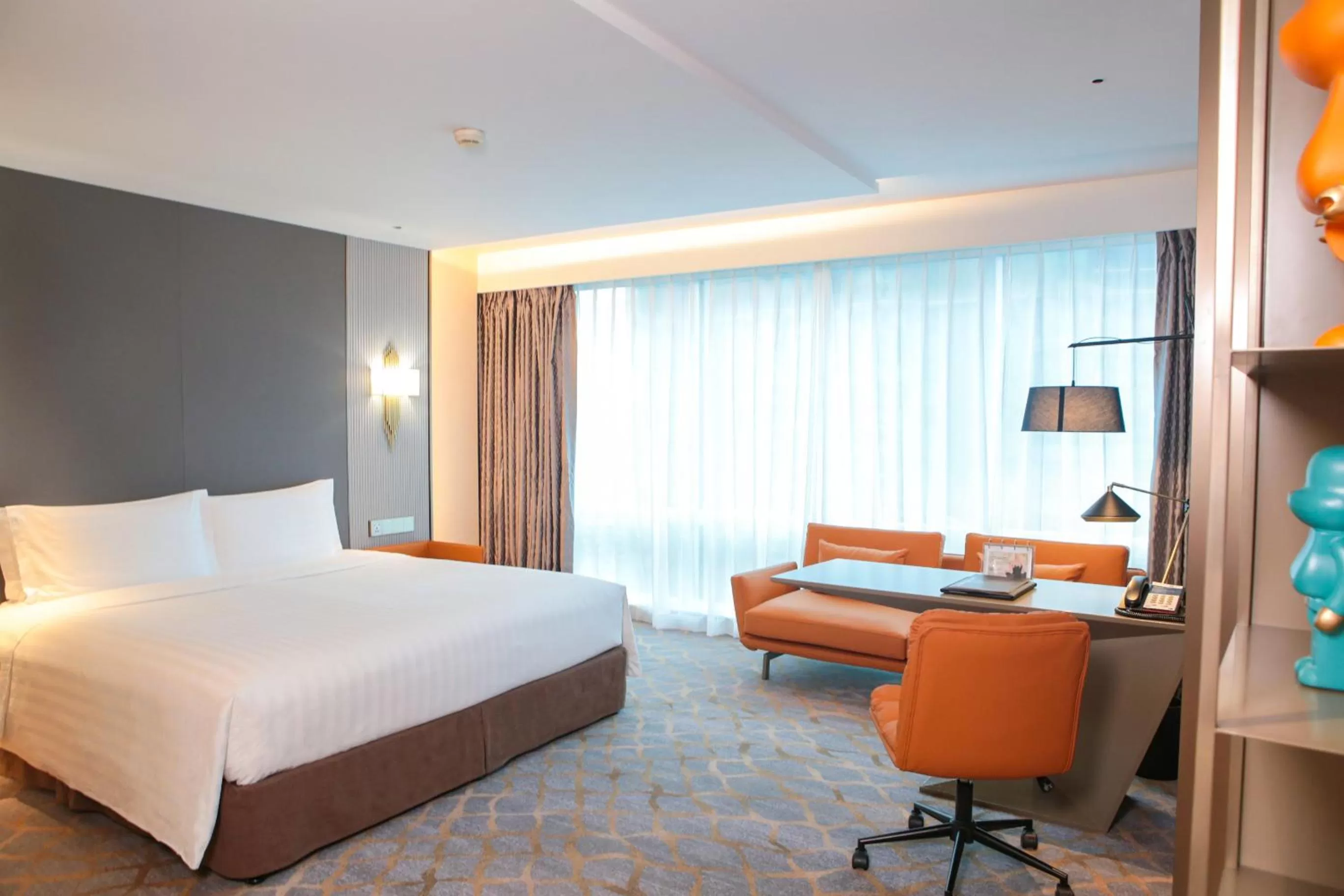 Bed in Pullman Shanghai Central