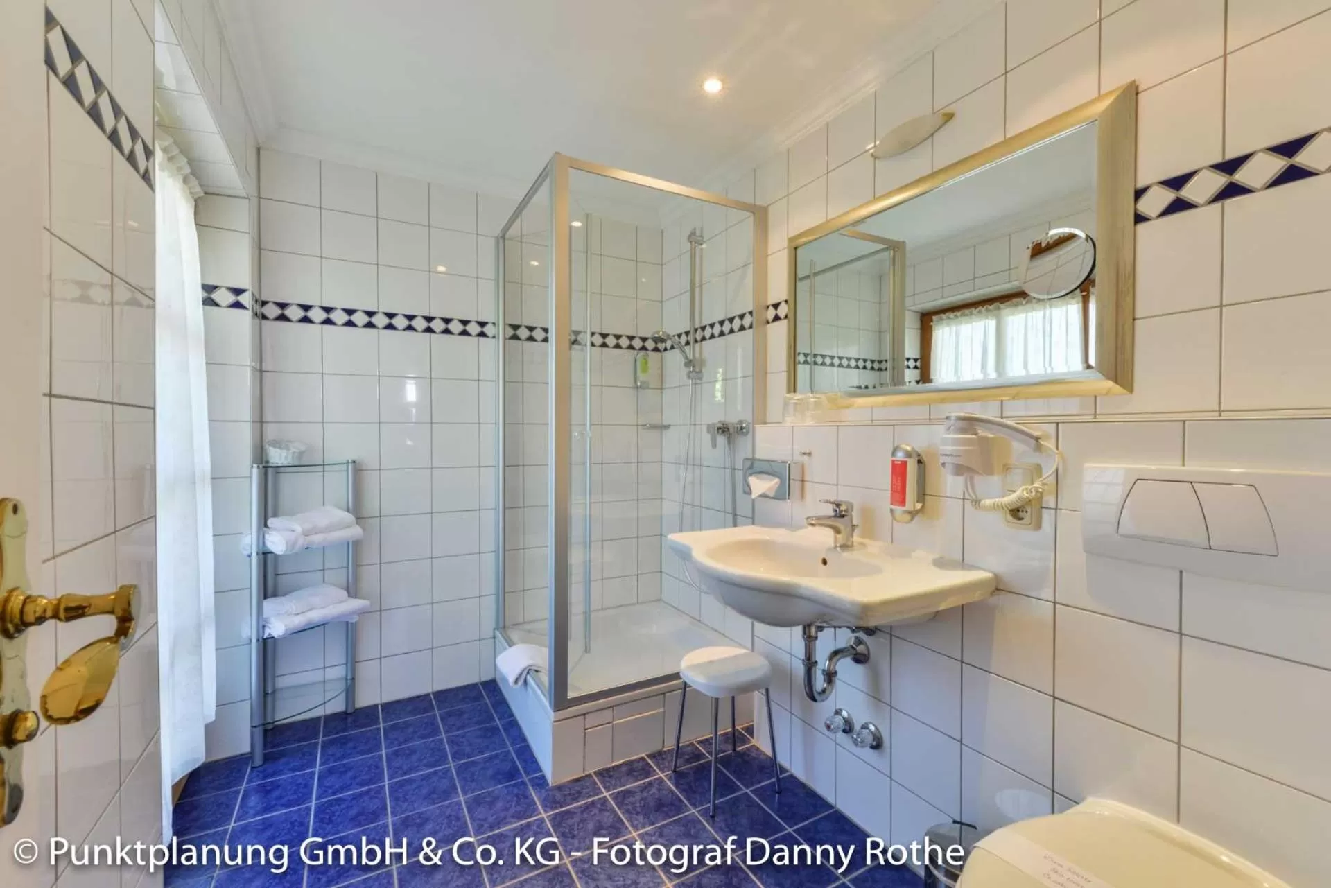 Shower in Hotel Oberwirt
