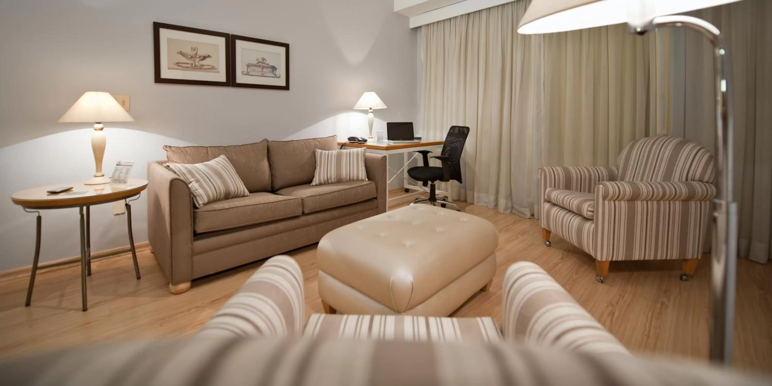 Photo of the whole room in Hotel Sequóia Alphaville