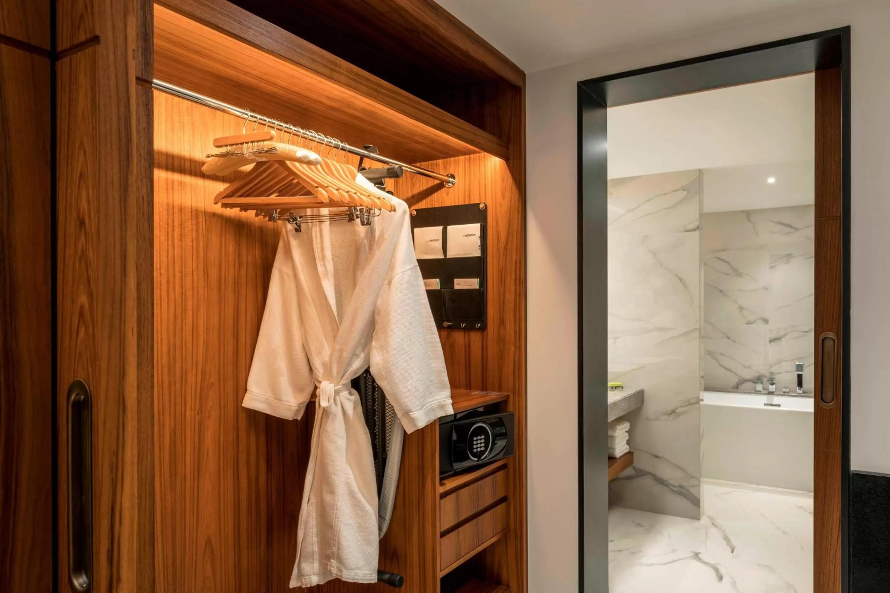 Photo of the whole room in Le Méridien Dubai Hotel & Conference Centre