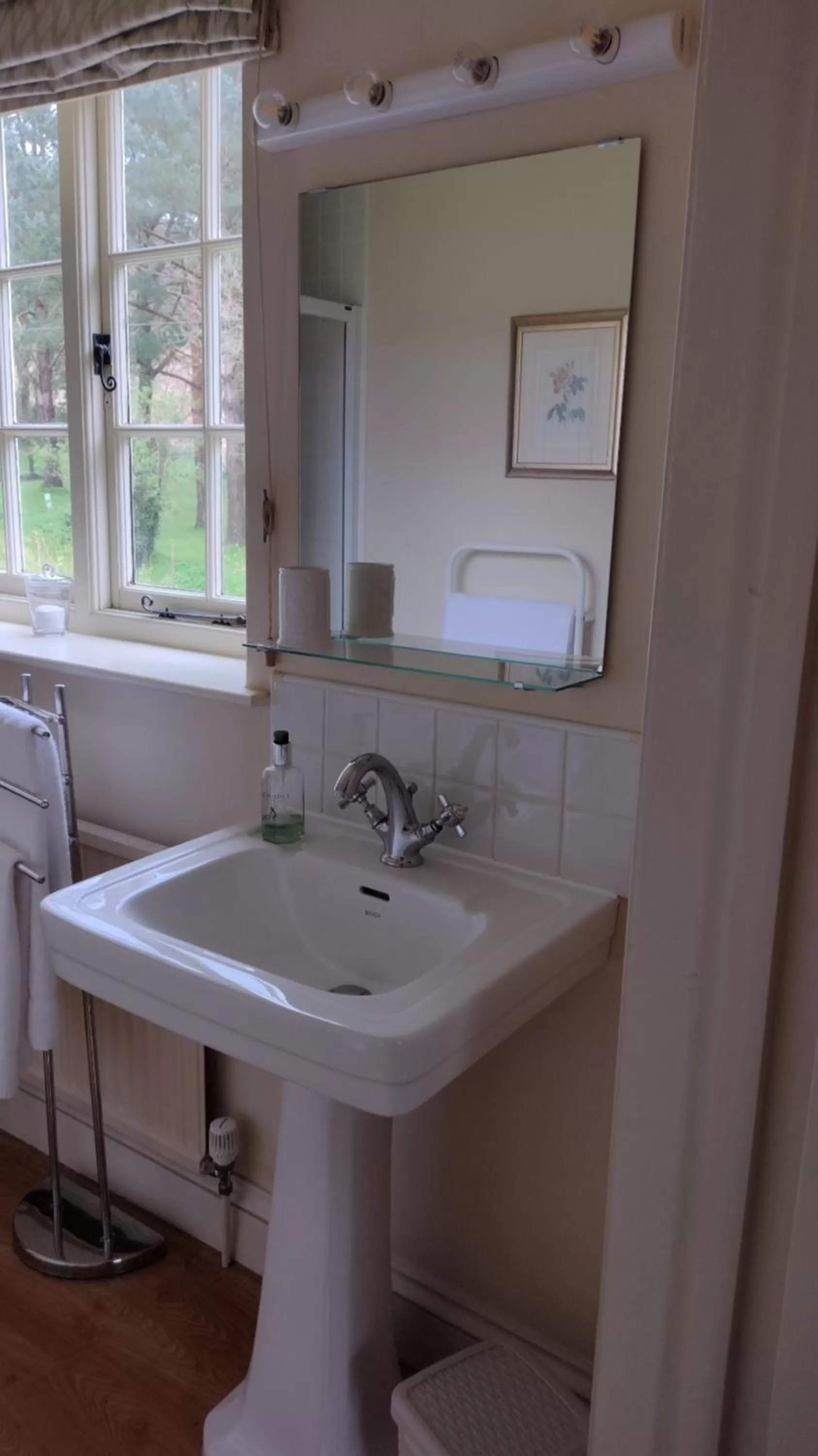 Bathroom in Buckley Farmhouse B & B
