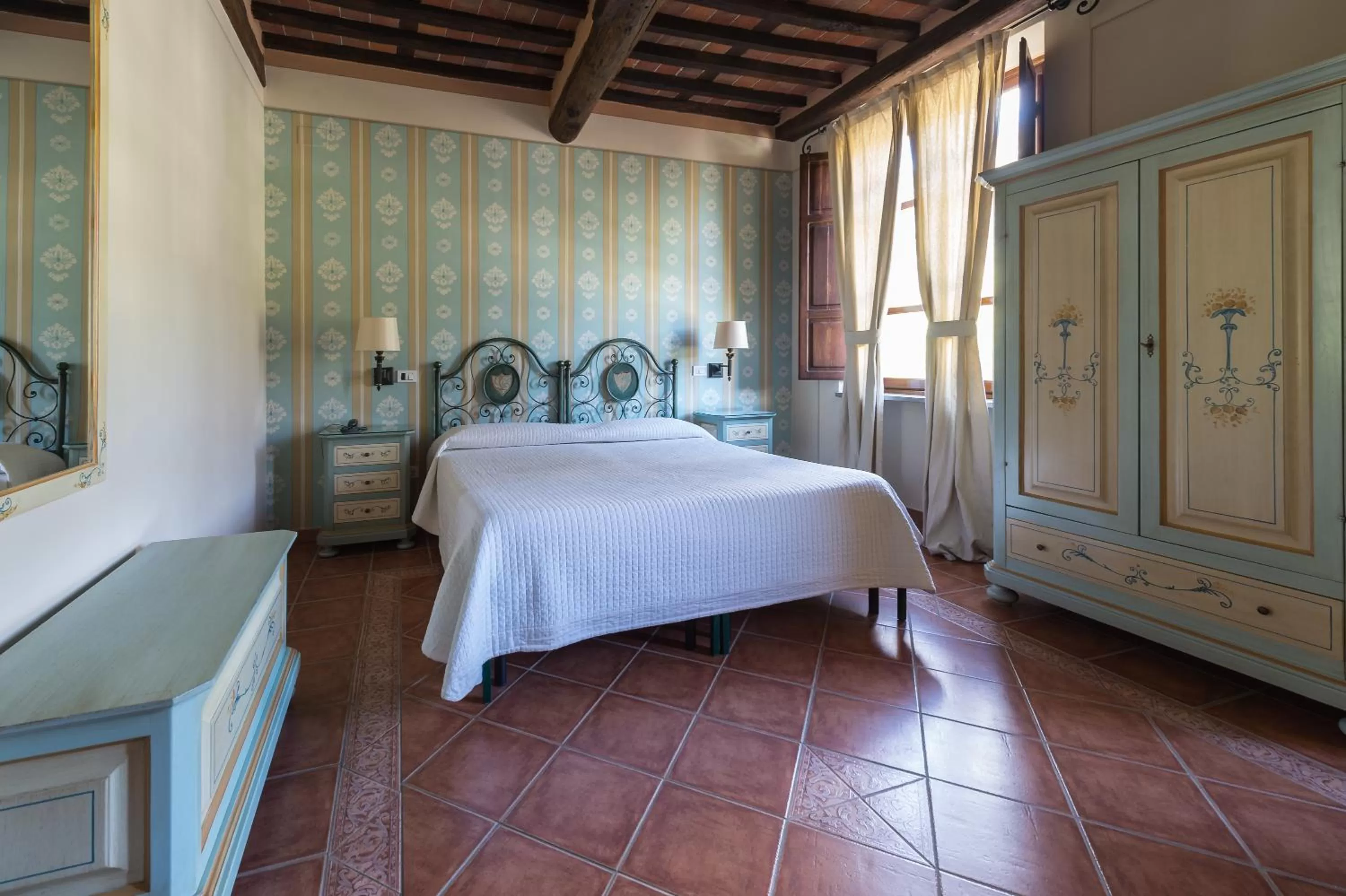 Photo of the whole room, Bed in Hotel Villa Cheli