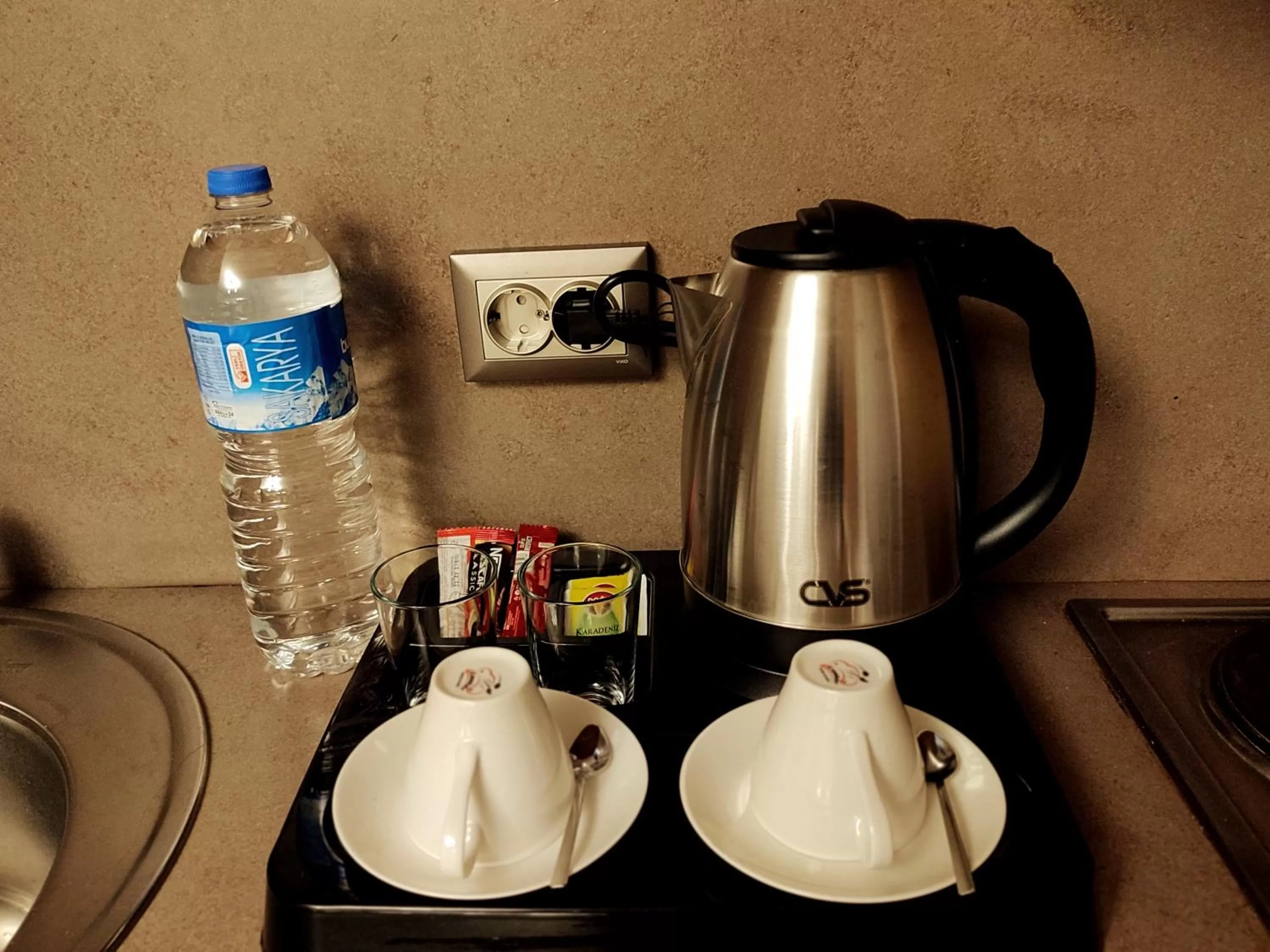 Coffee/tea facilities in Galata World Hotel