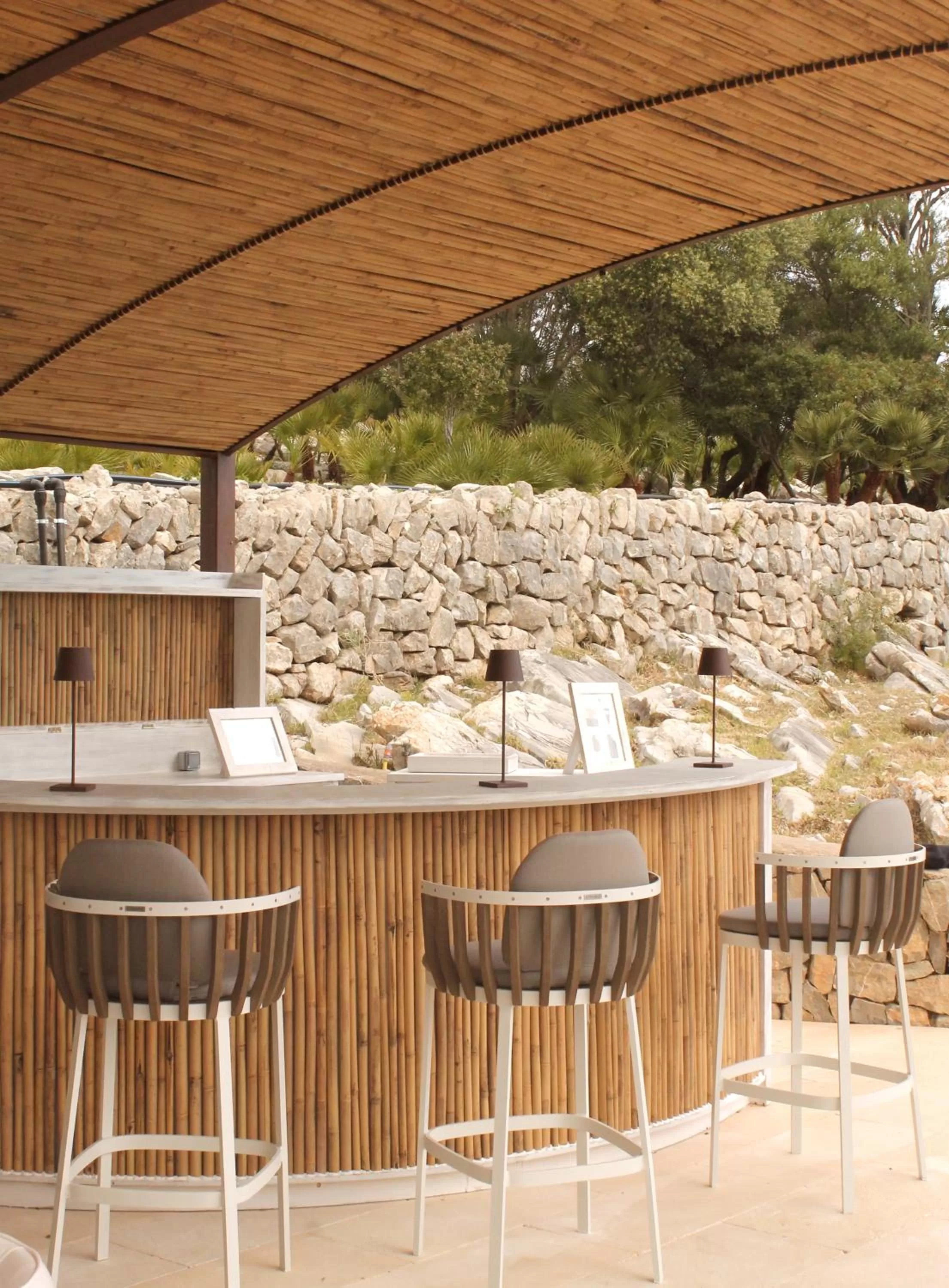 Lounge or bar in Cases de Son Barbassa Hotel & Restaurant