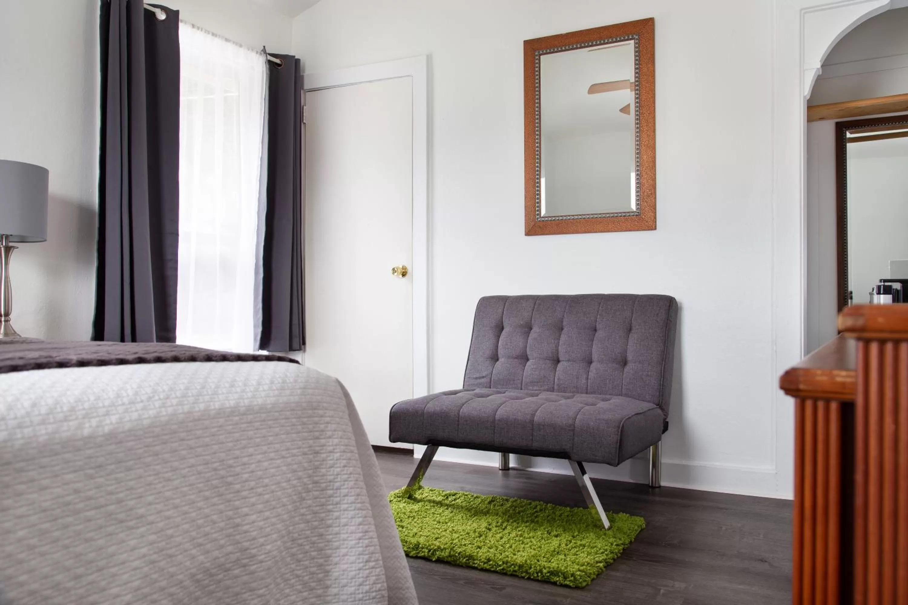 Bed in Travel Inn of Titusville