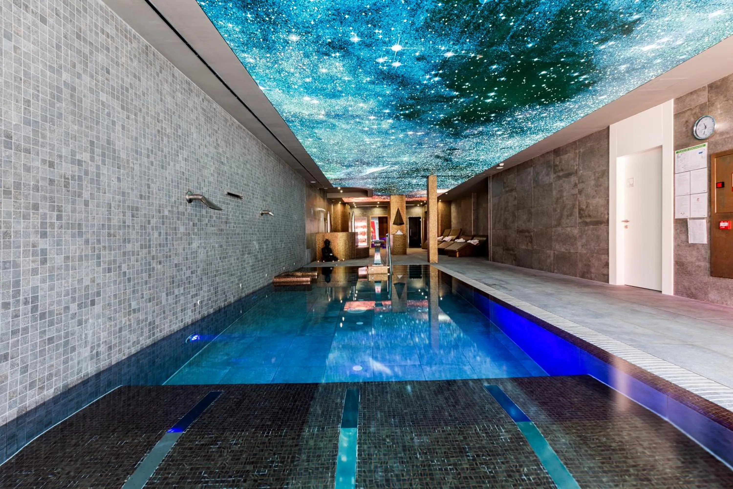 Spa and wellness centre/facilities in Hotel & Spa Ciudad de Binéfar