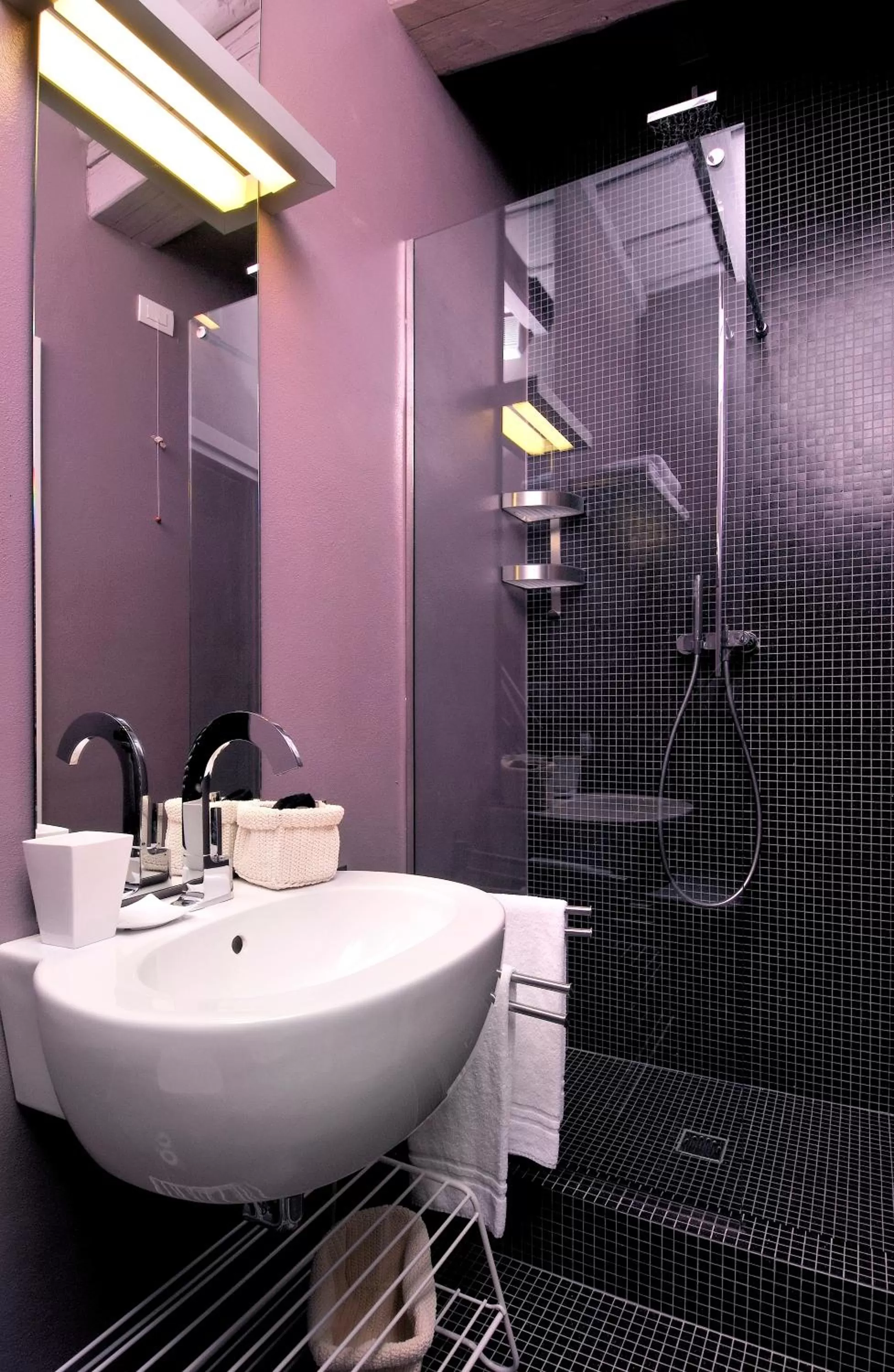 Bathroom in Villa Aruch